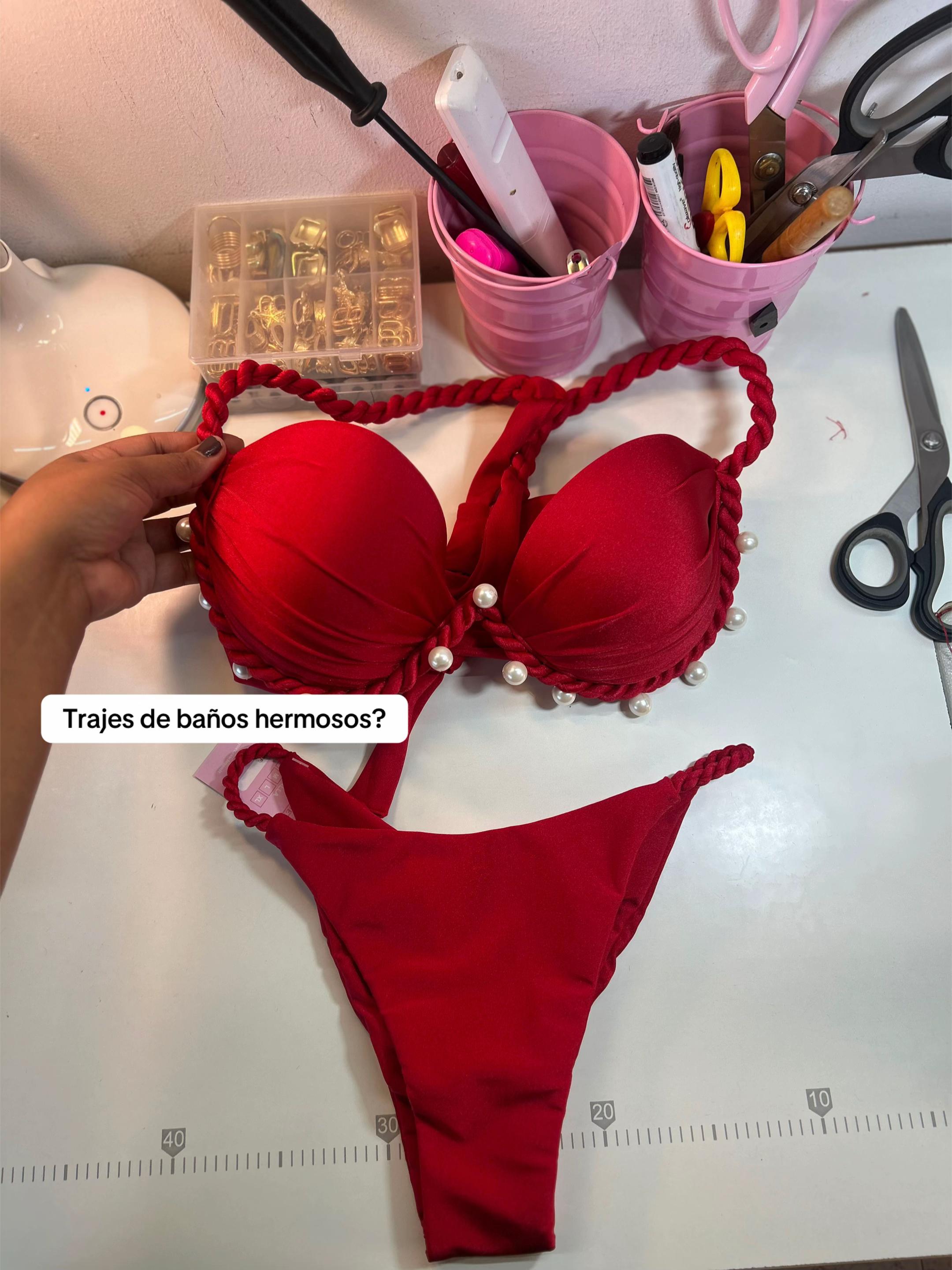 @Coquetaswimsuit