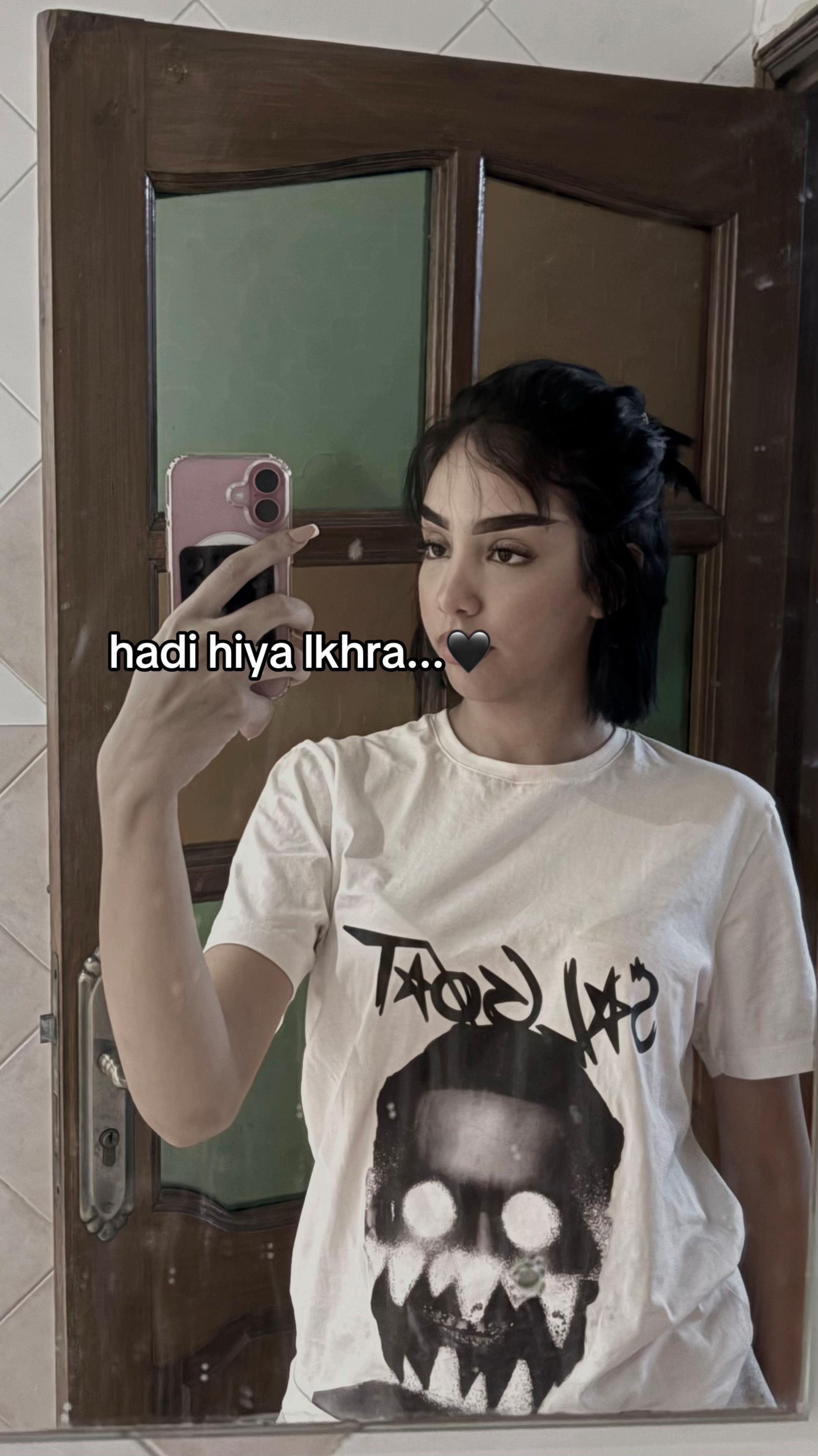 @stalkyygirl