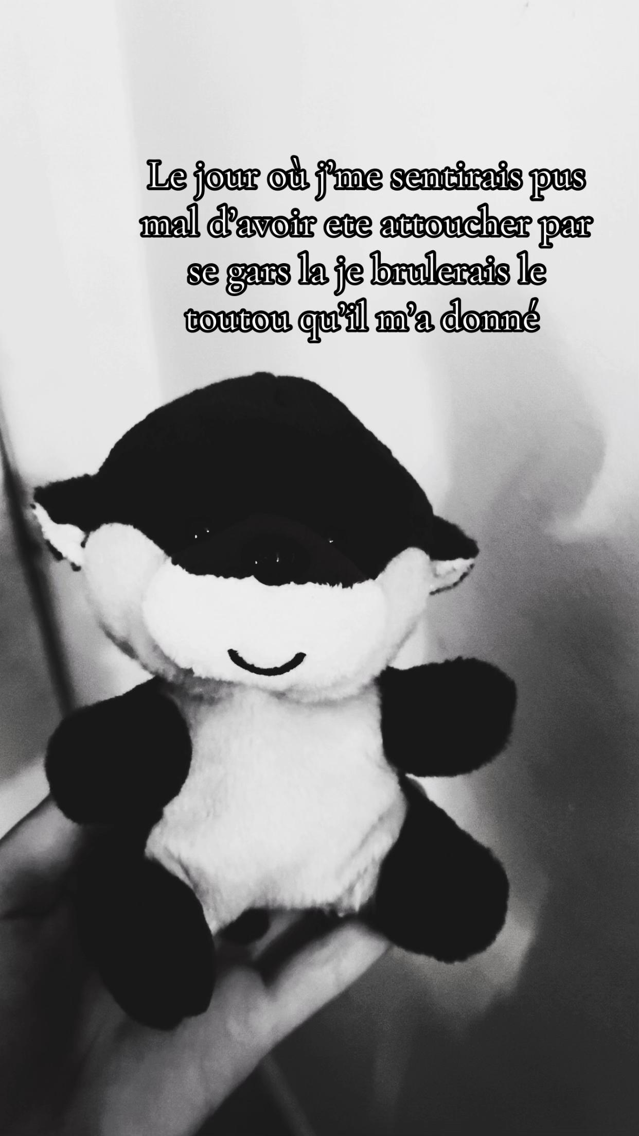 @💋𝙰𝚁𝙸𝙴💋
