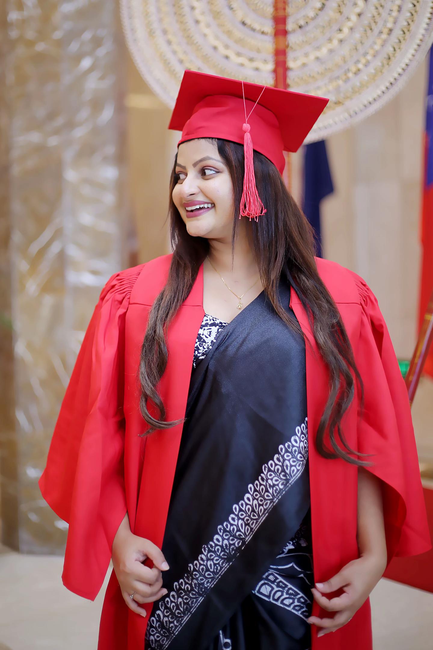 @Nisha_Mendis