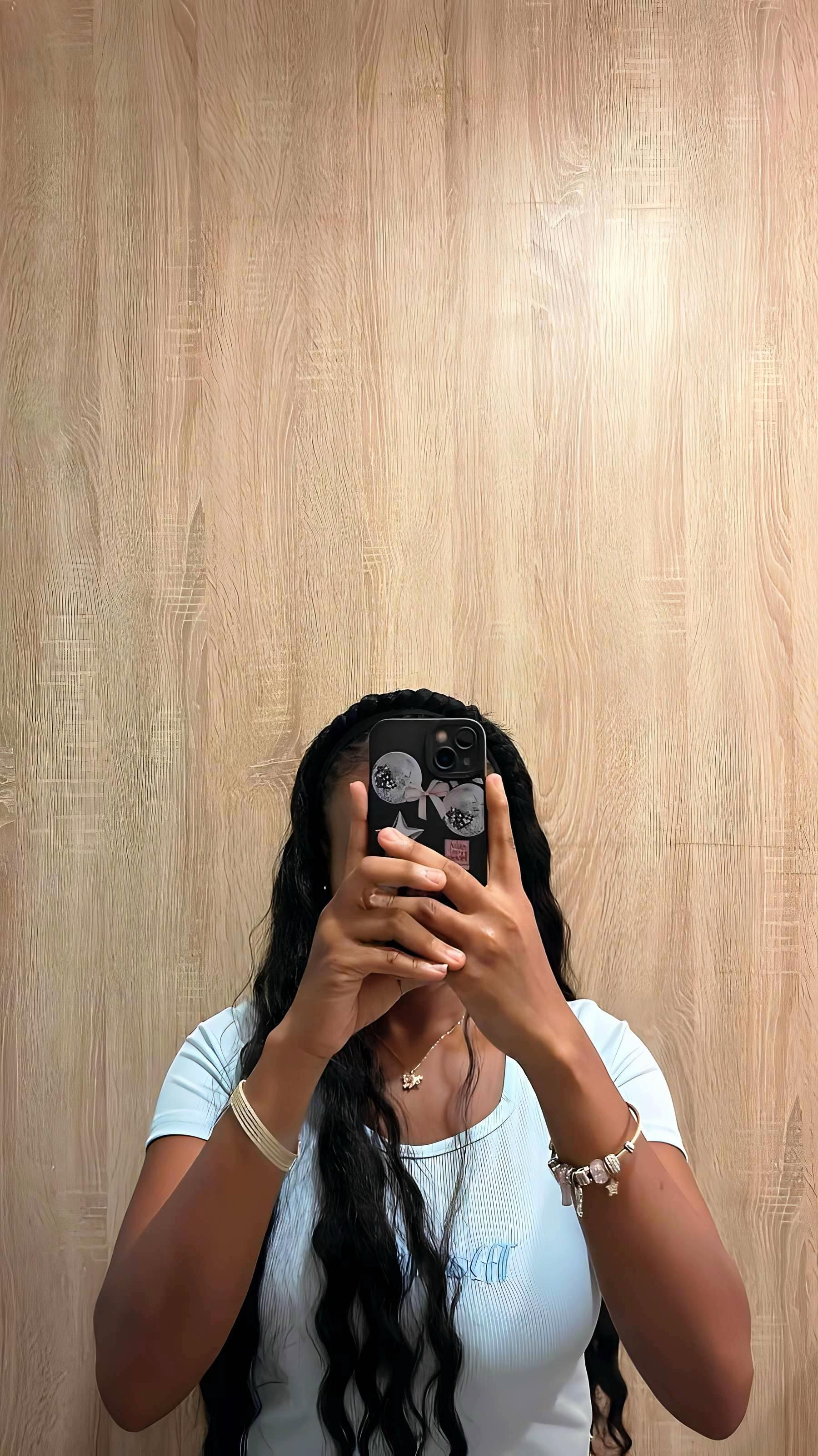 @Enam👸🏽