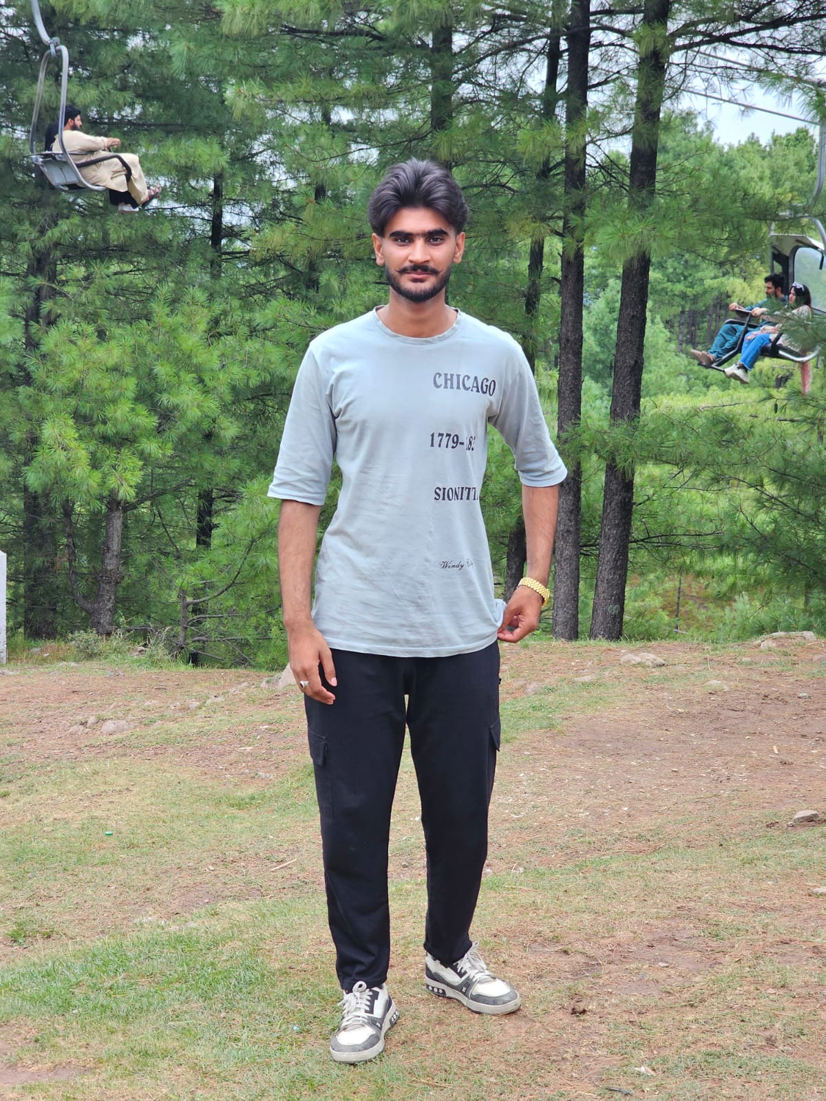@Ahmad Mughal🦁👑