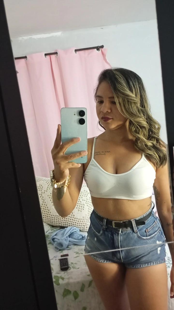 @taise Silva867