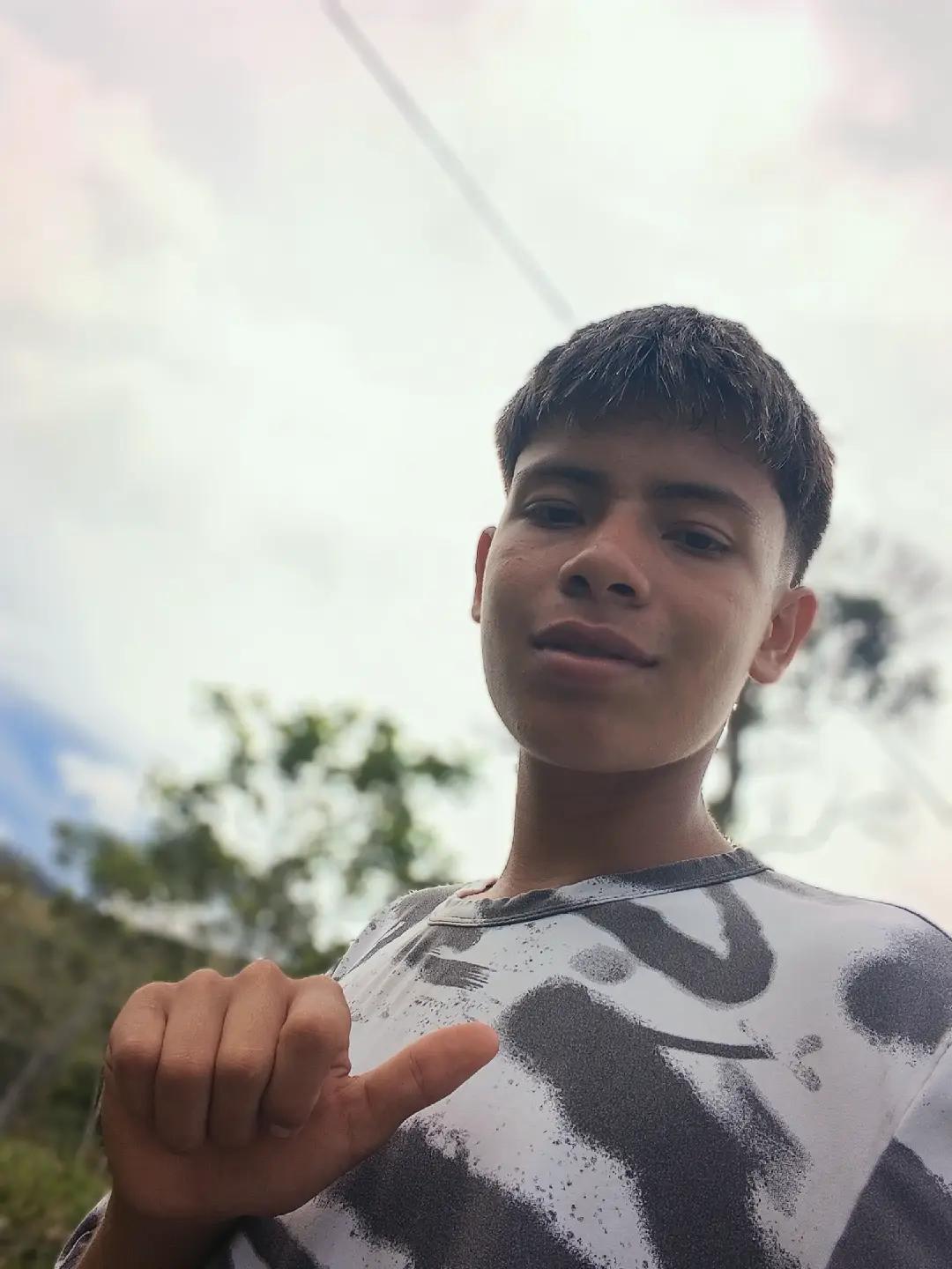 @emanuel chaverra