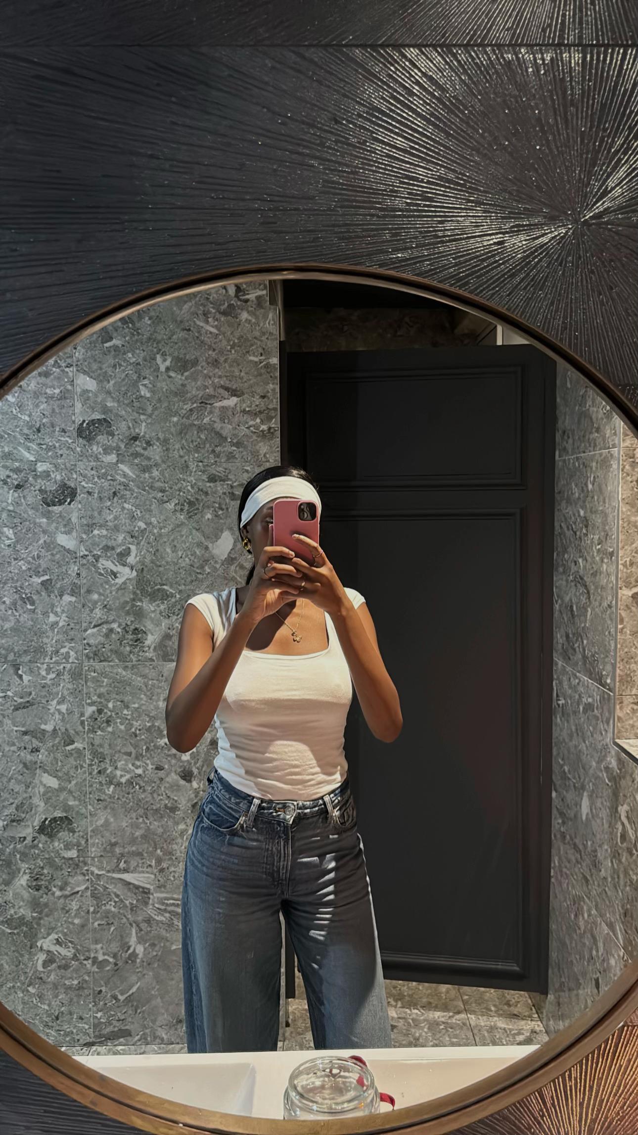 @MirellaAndiswa