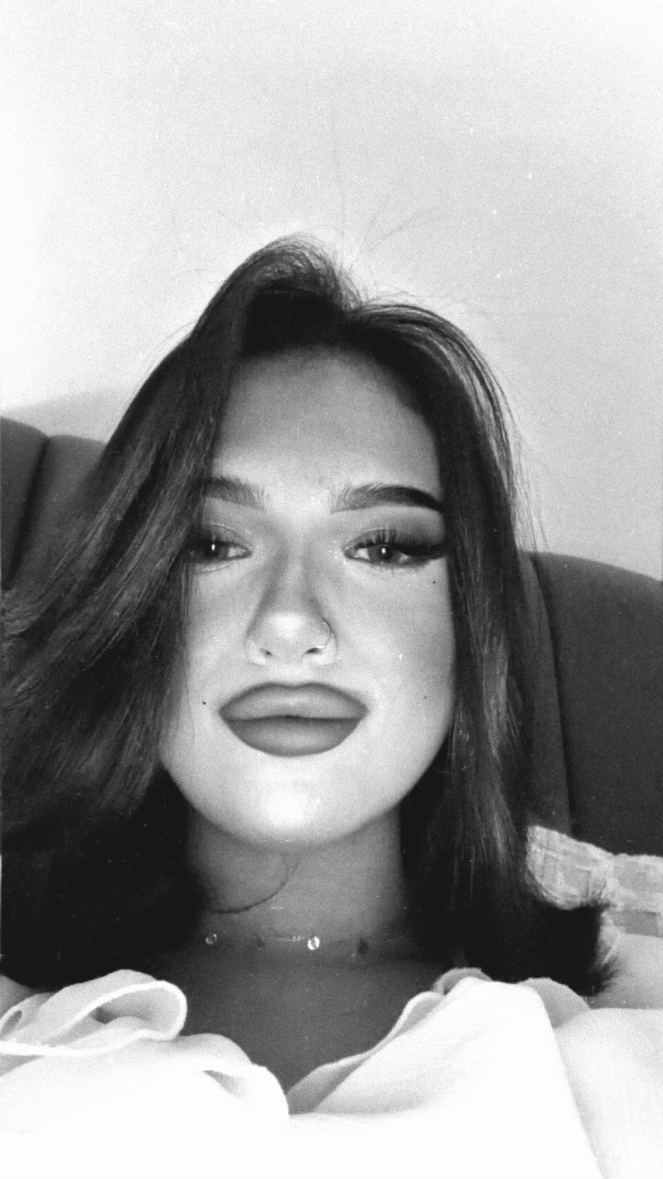 @MARÍA.