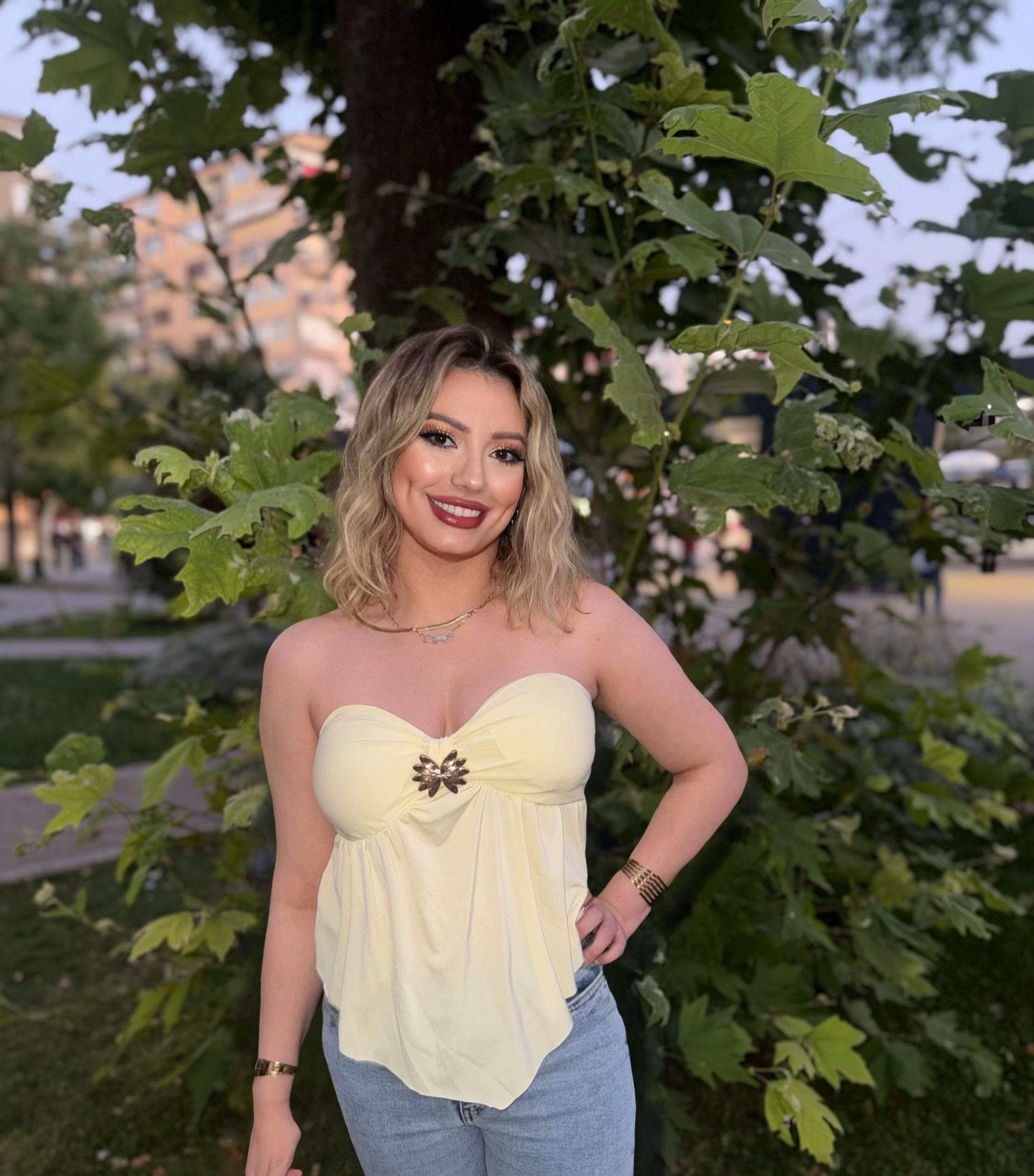 @Aʏşᴇɢᴜ̈ʟ✨