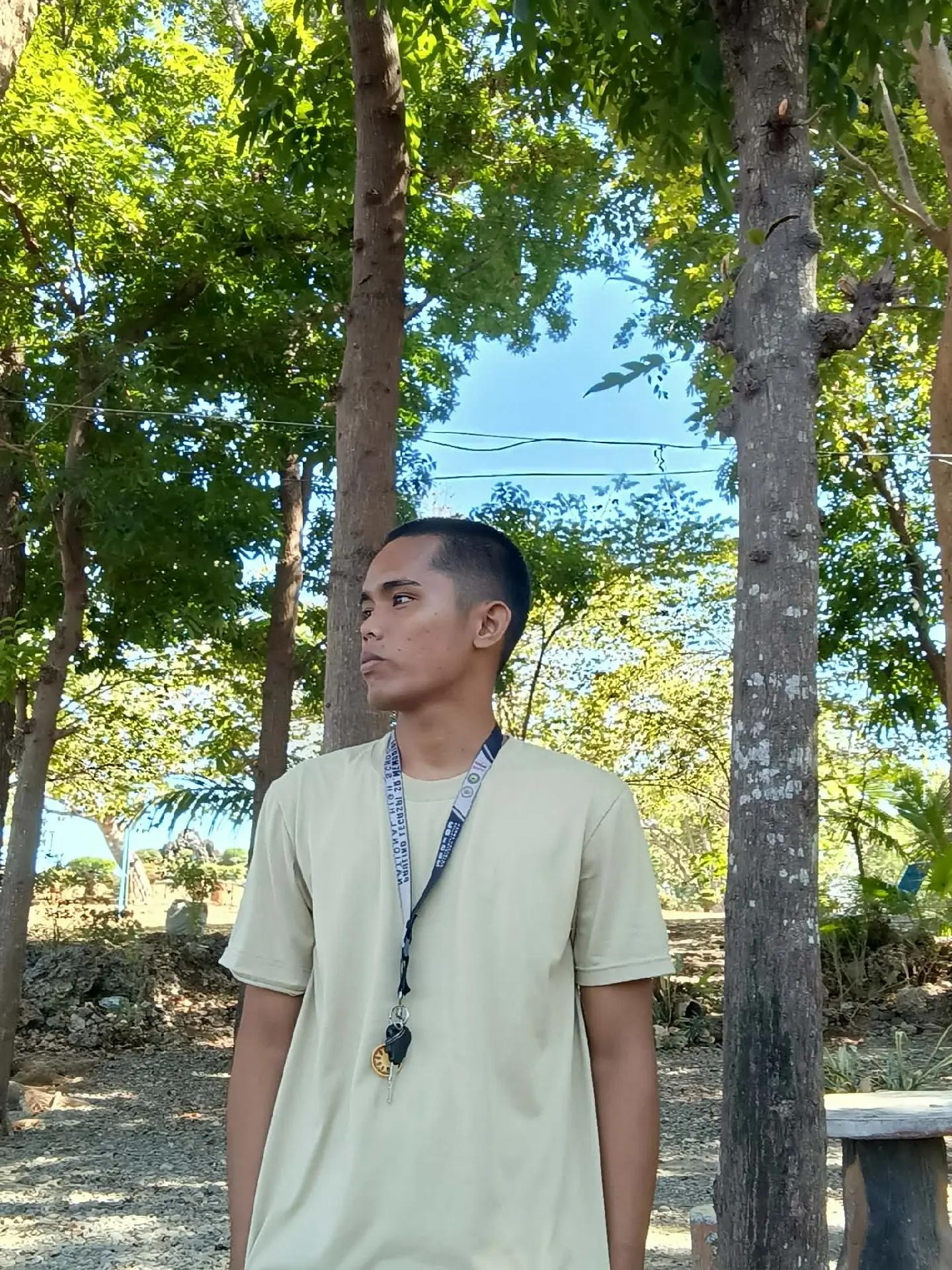 @Dwight carl Ladringan