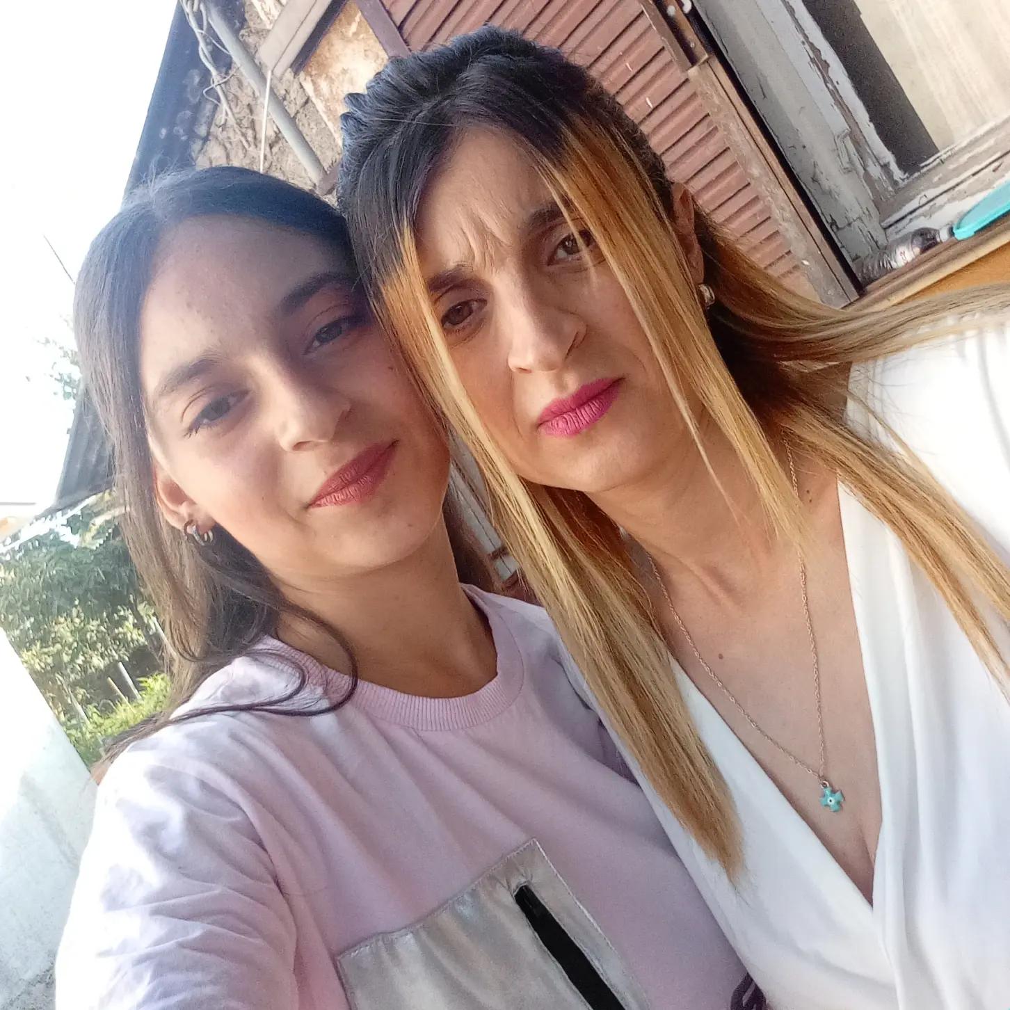 @Αντωνία