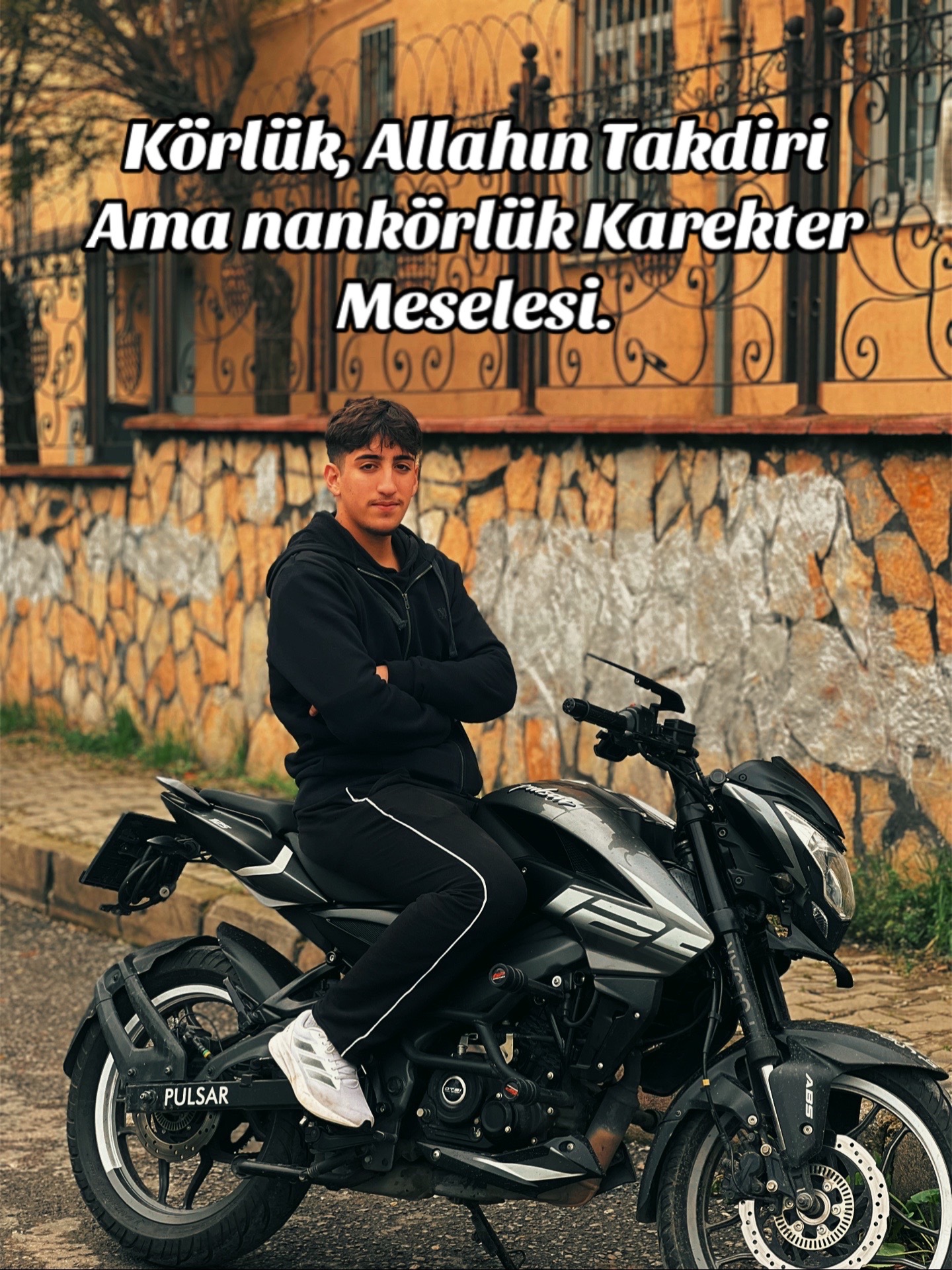 @𝐅𝐞𝐫𝐡𝐚𝐭🦅