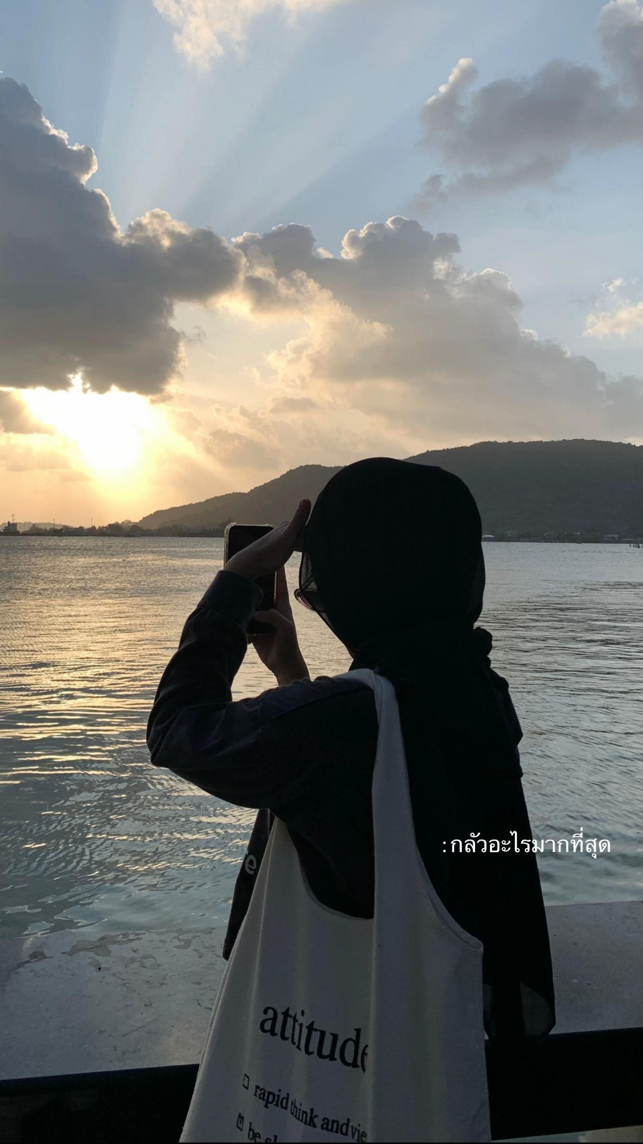 @𝐌𝐎𝐍𝐍𝐈𝐈𝐘♡︎