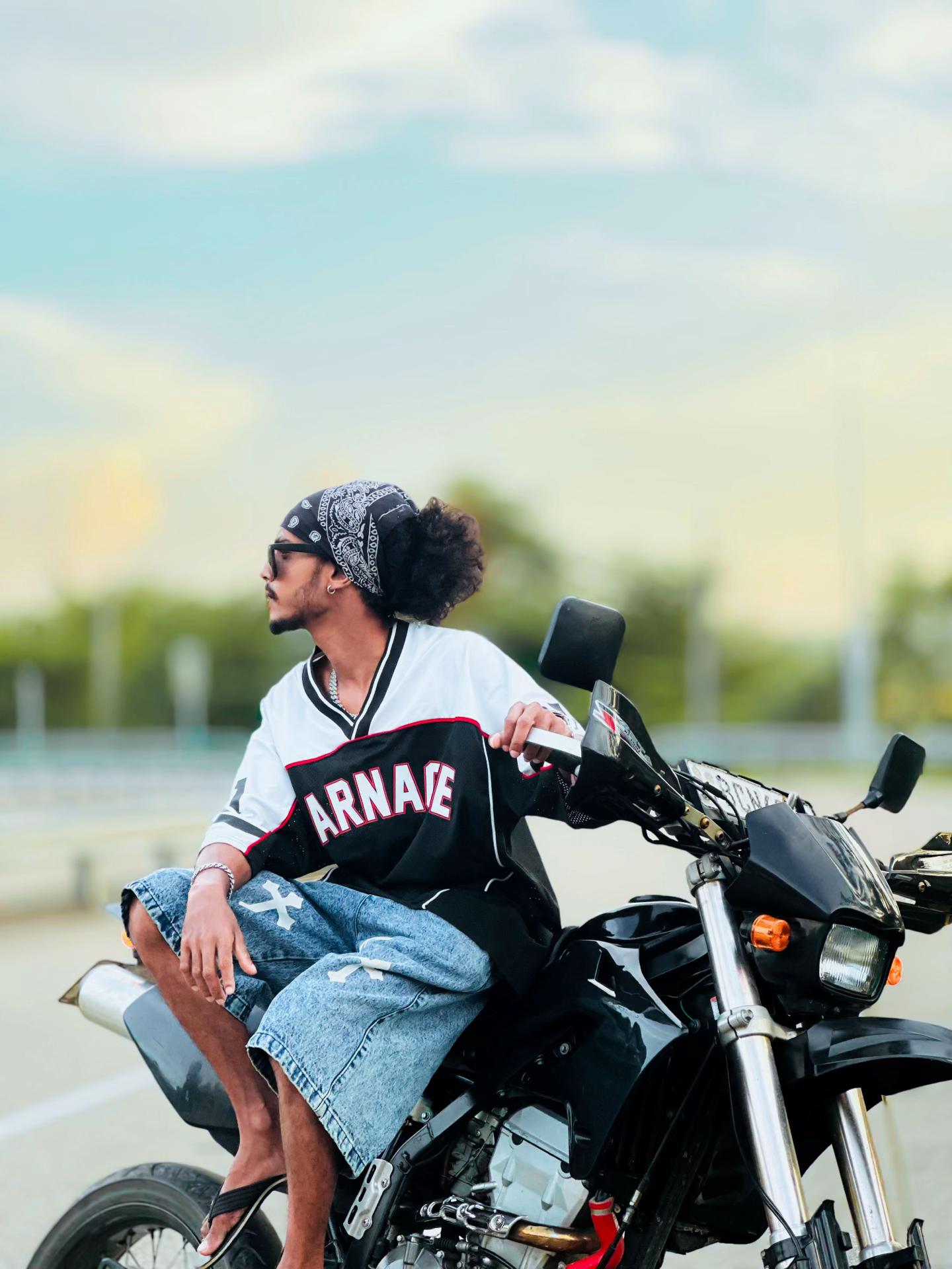 @𝗦𝗔𝗡𝗗𝗥𝗢 𝗭𝗘𝗥 ✟