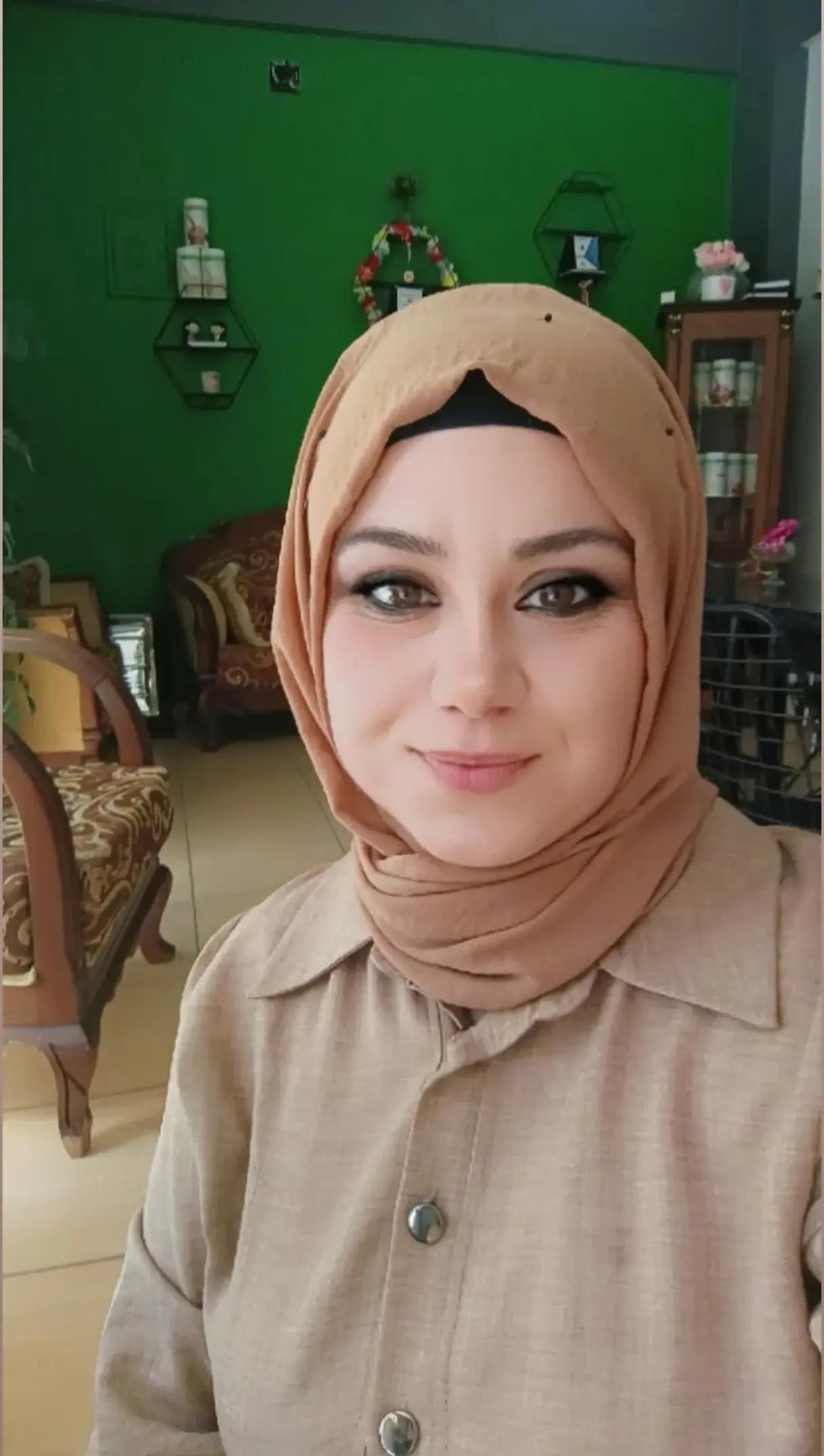 @deryasarı5541