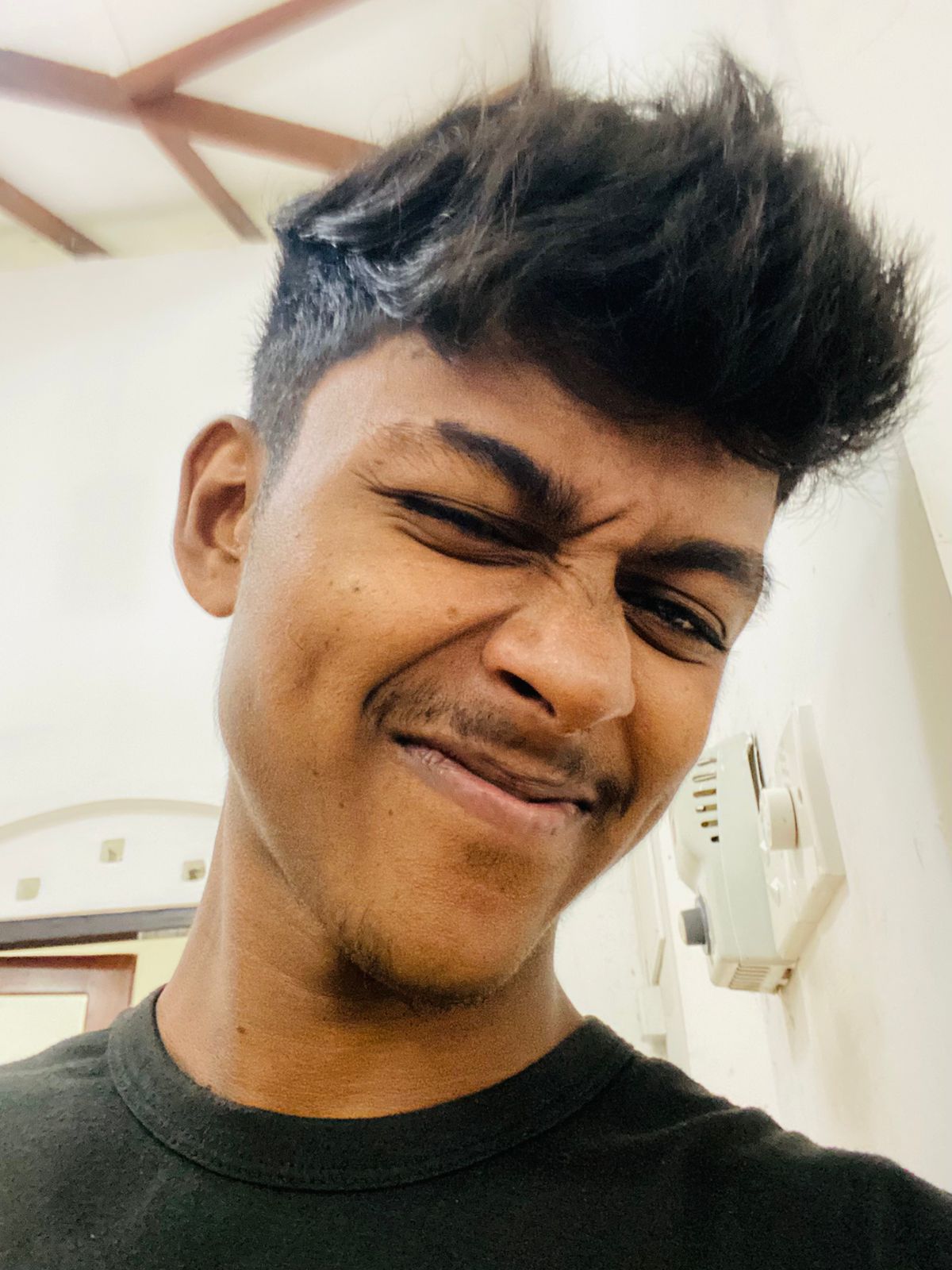 @:)  VIJAY 🍃💫