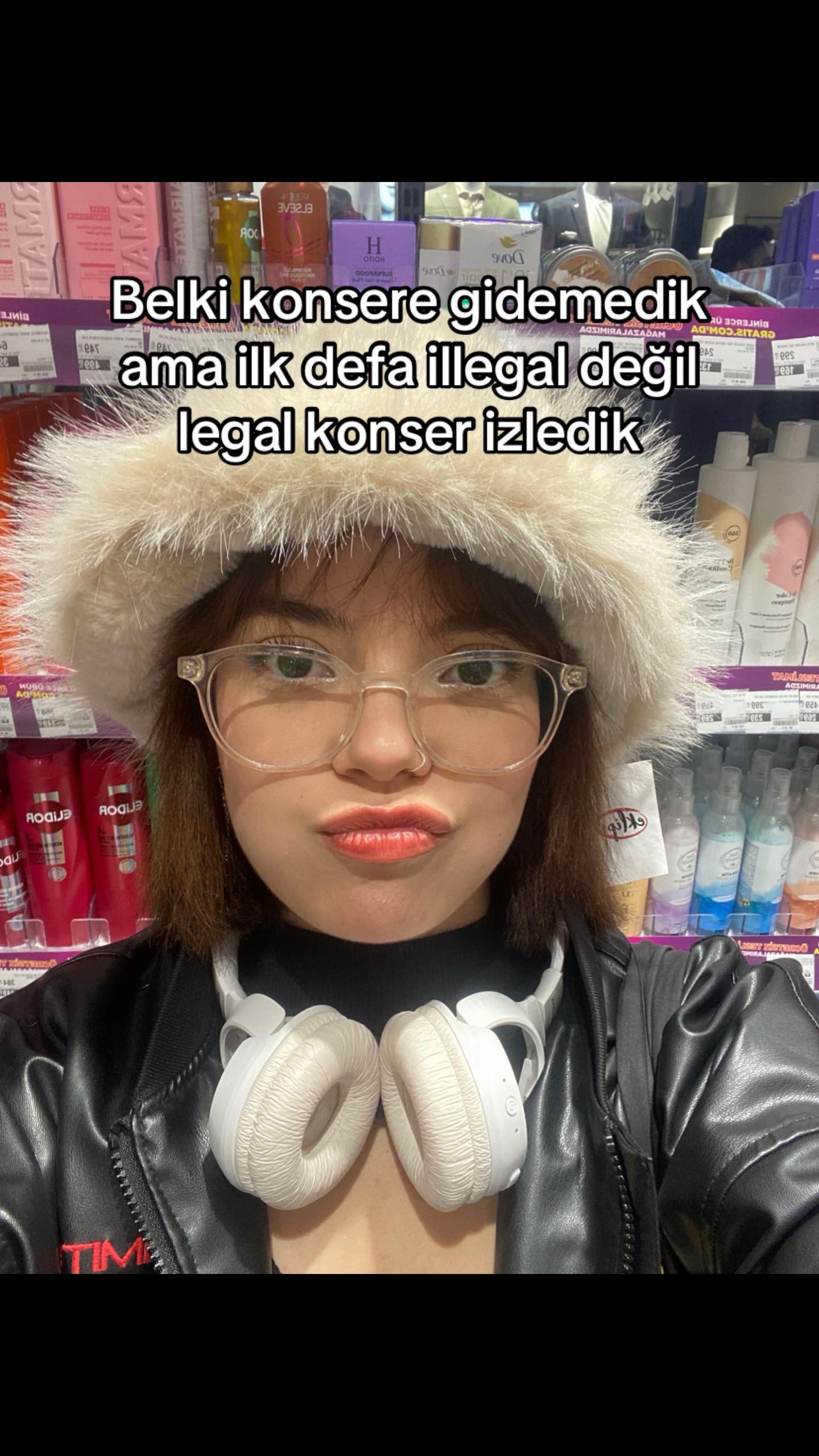 @Merve ≮