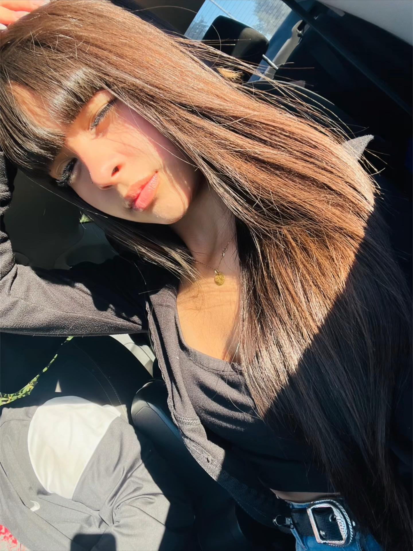 @MartinaAbril