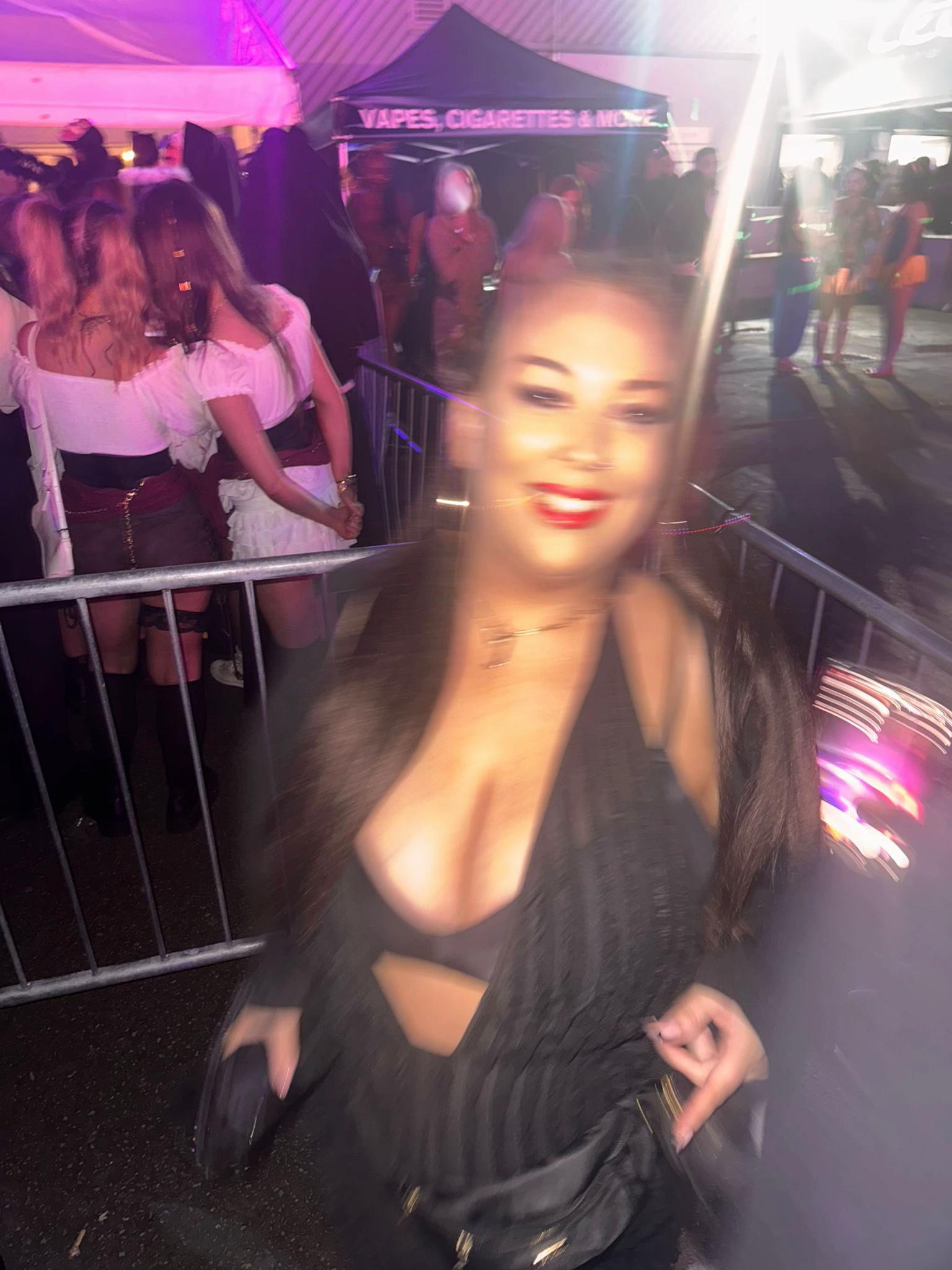 @Jodiee__