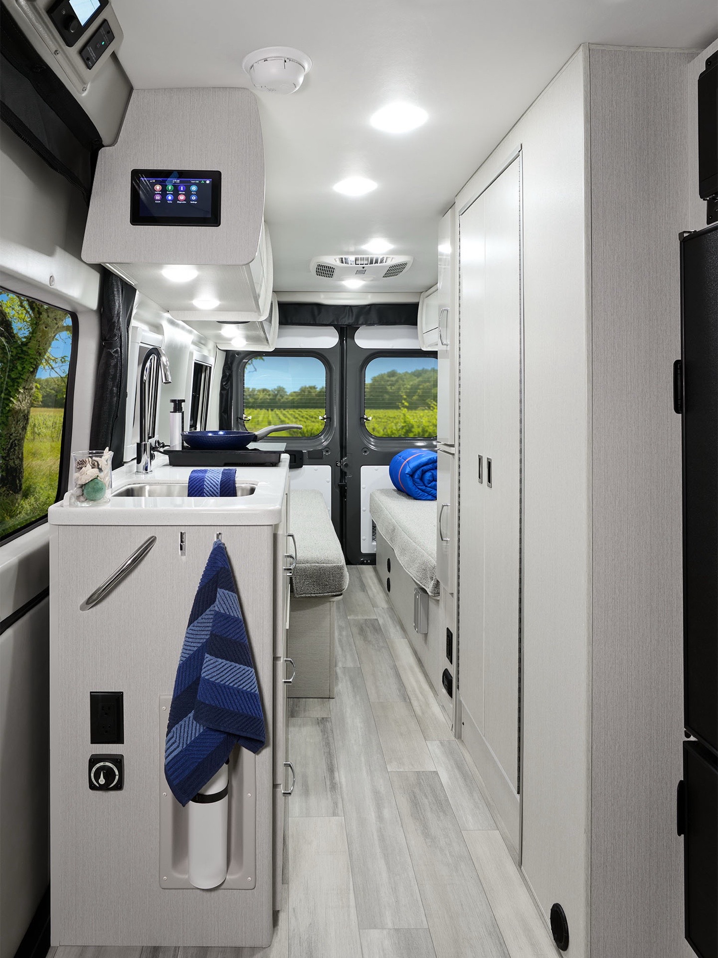 @Thor Motor Coach