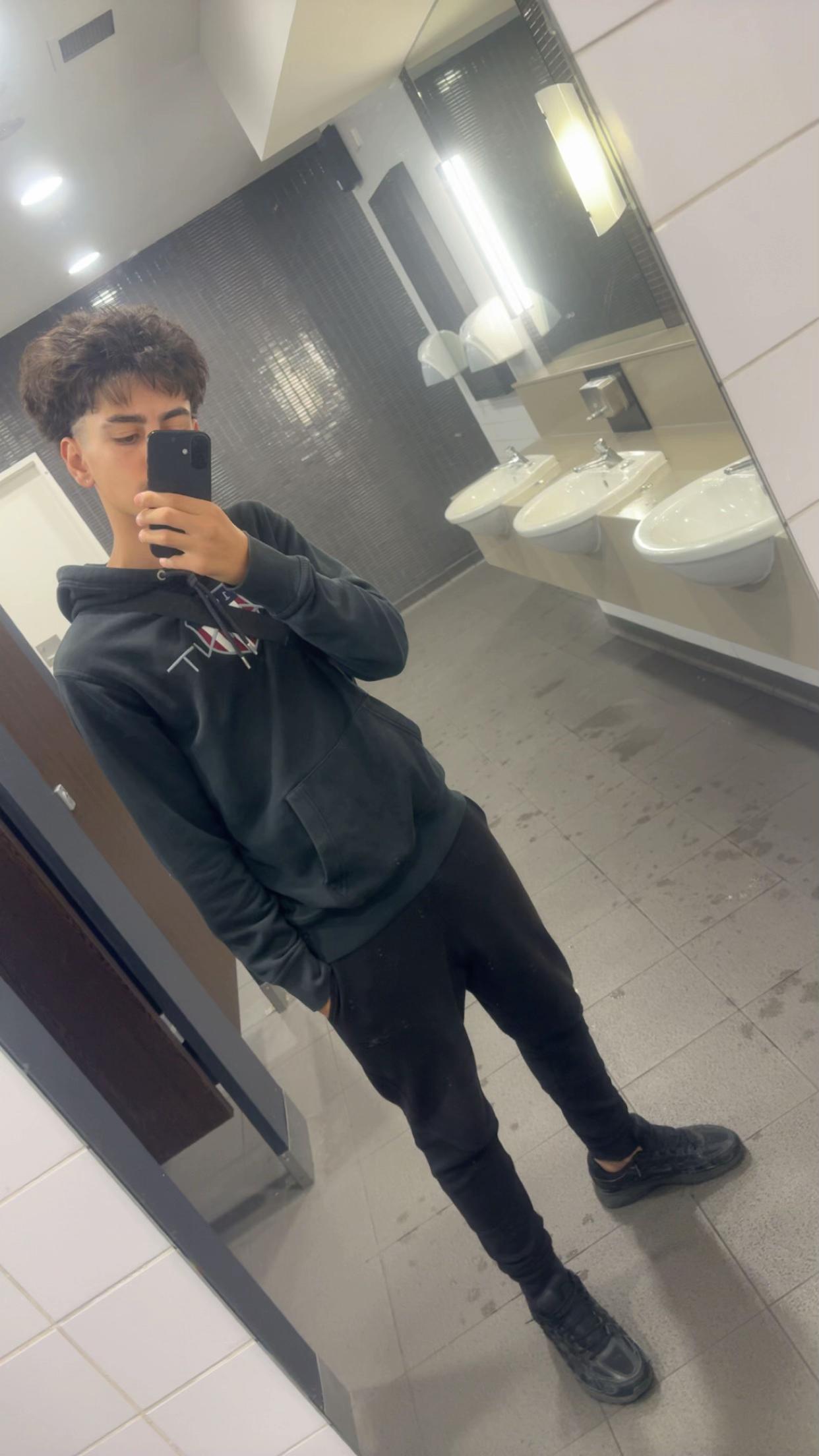 @🎭💥