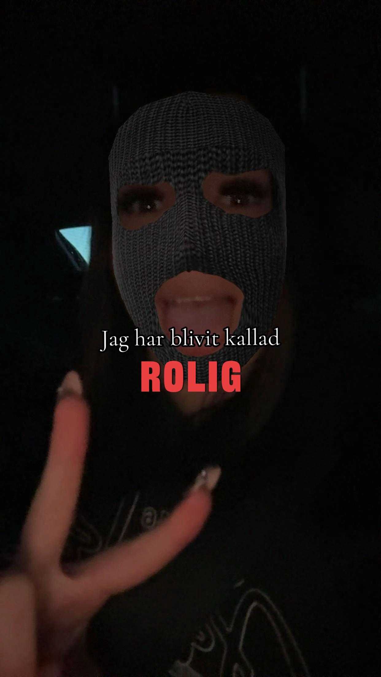 @𝓗𝓸𝓵𝓵𝓼𝓪𝓷❣️