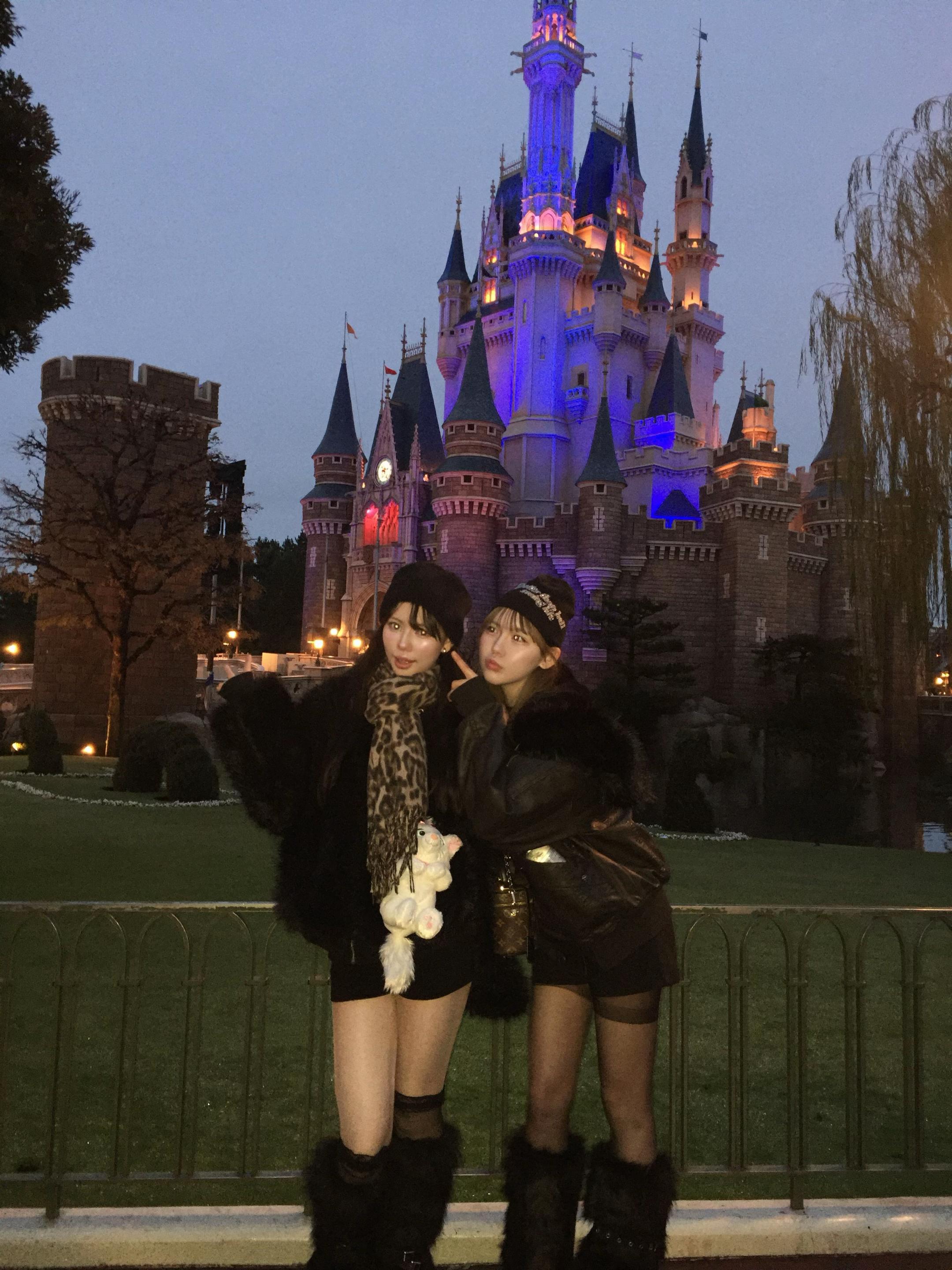 @あき