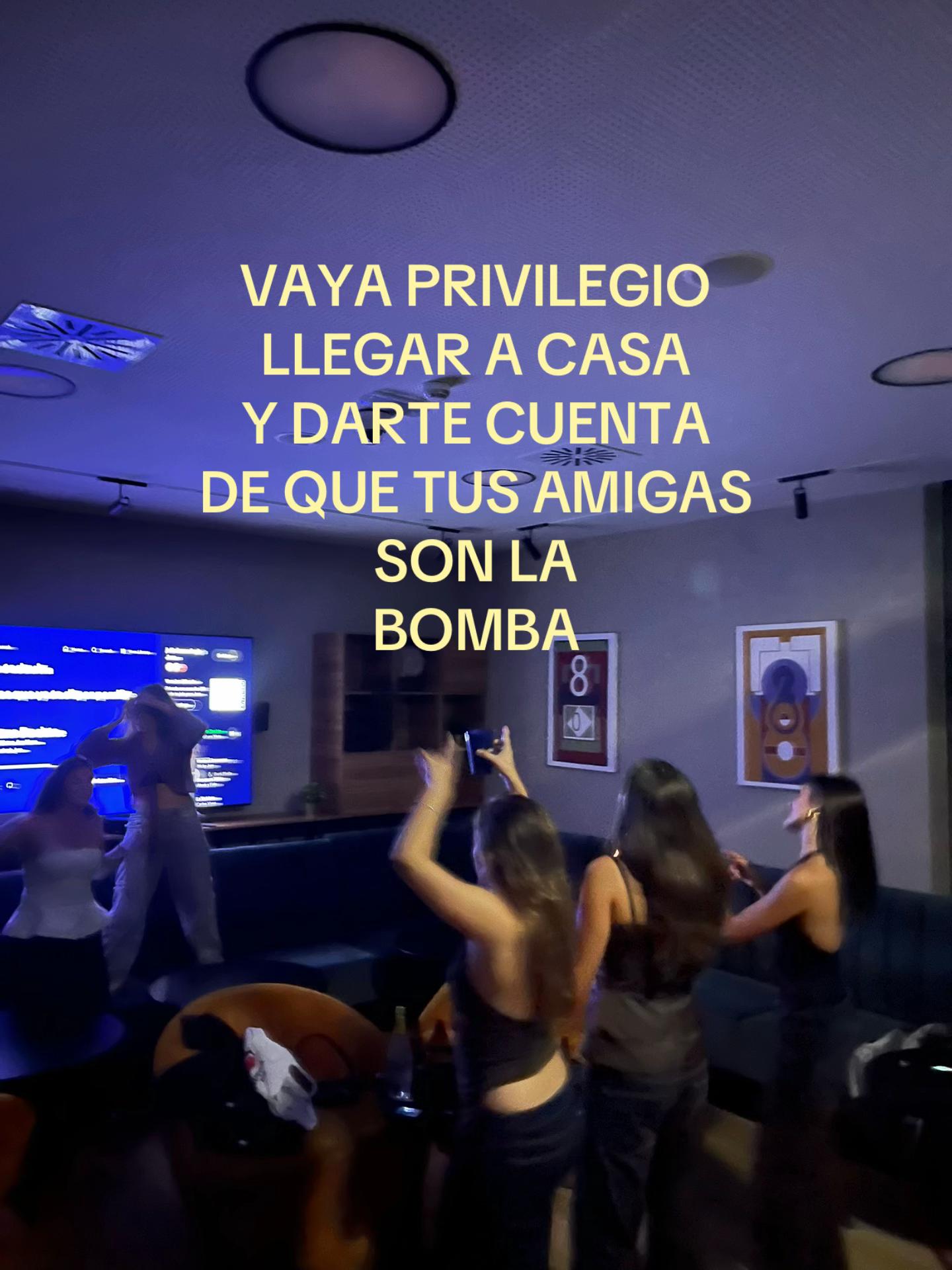 @juliaabarredaa