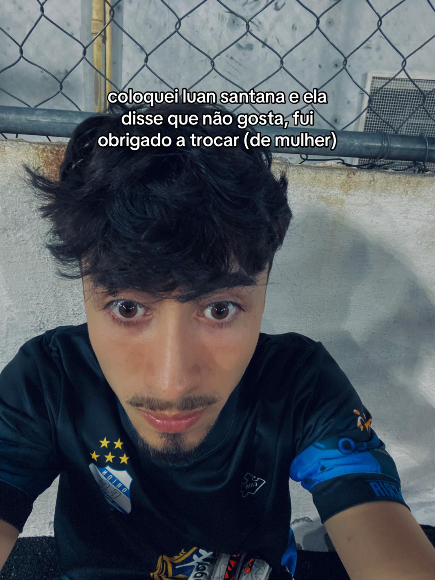 @????