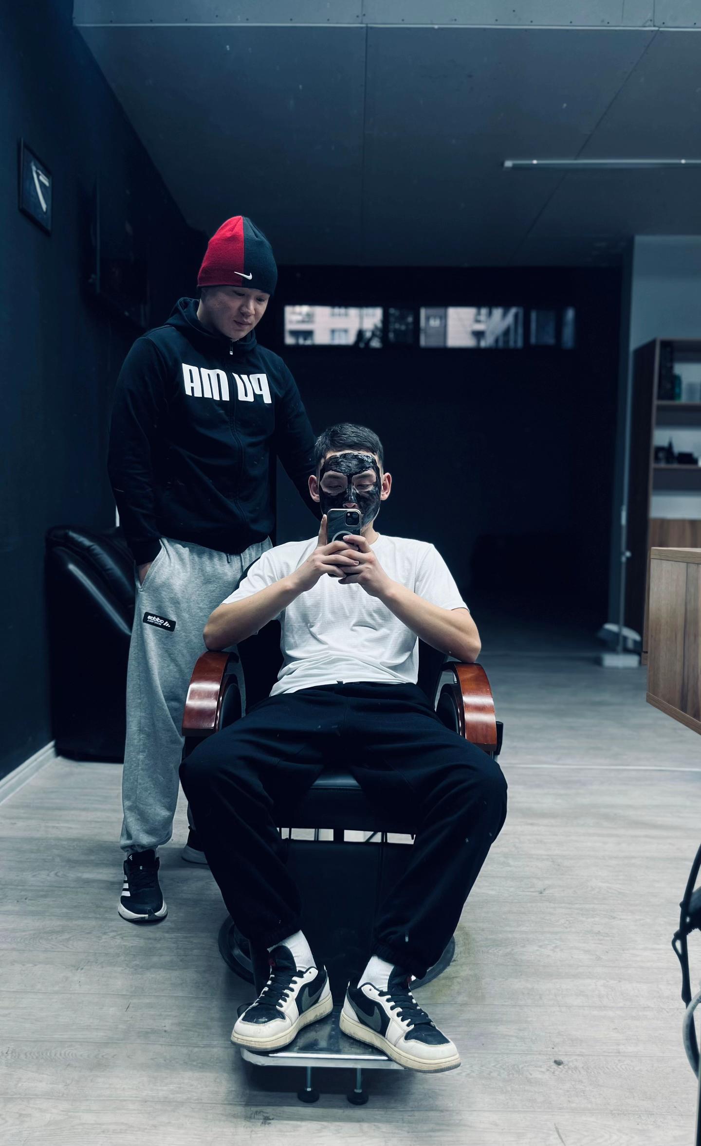 @𝐊𝐔𝐓𝐙𝐇𝐀𝐍🖤