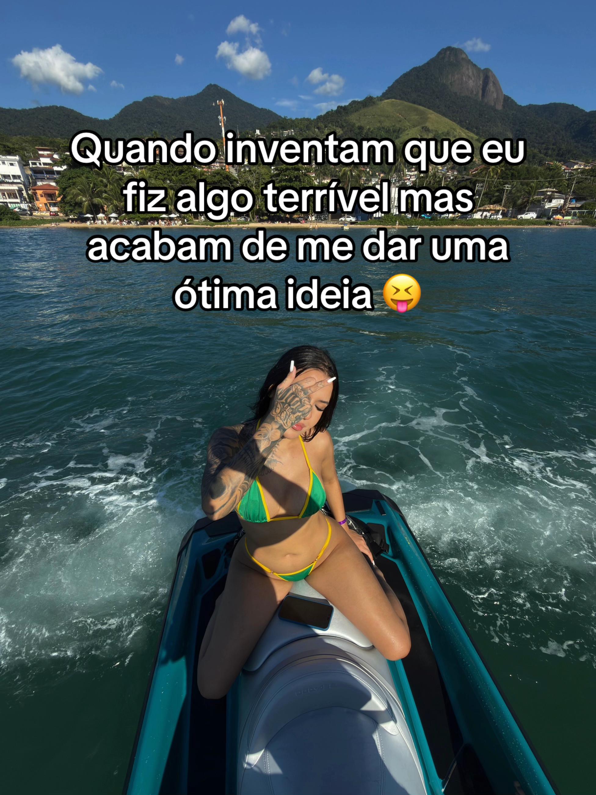 @_sabriinamacedo_