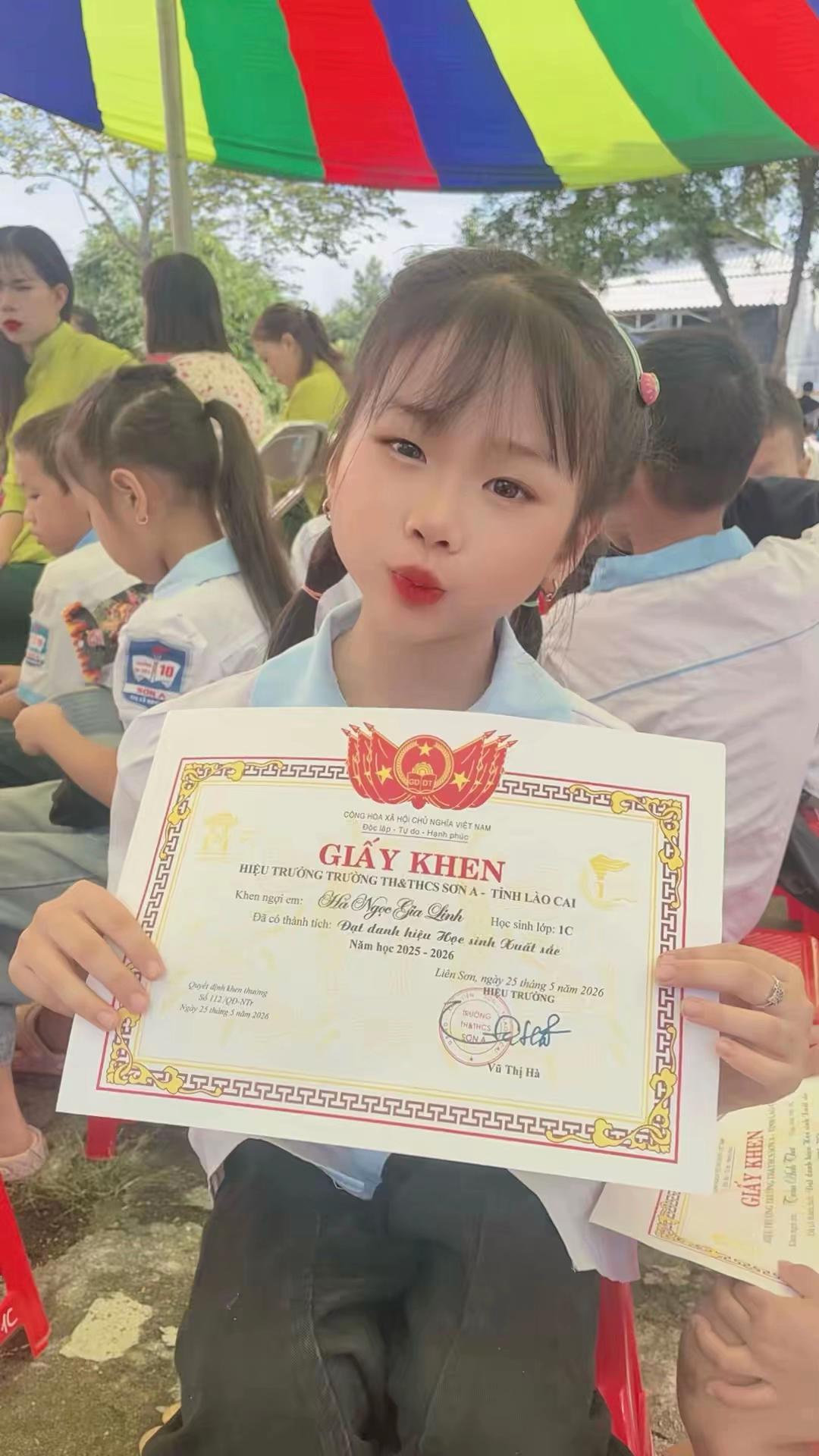 @Ngọc Liên 95 🍀