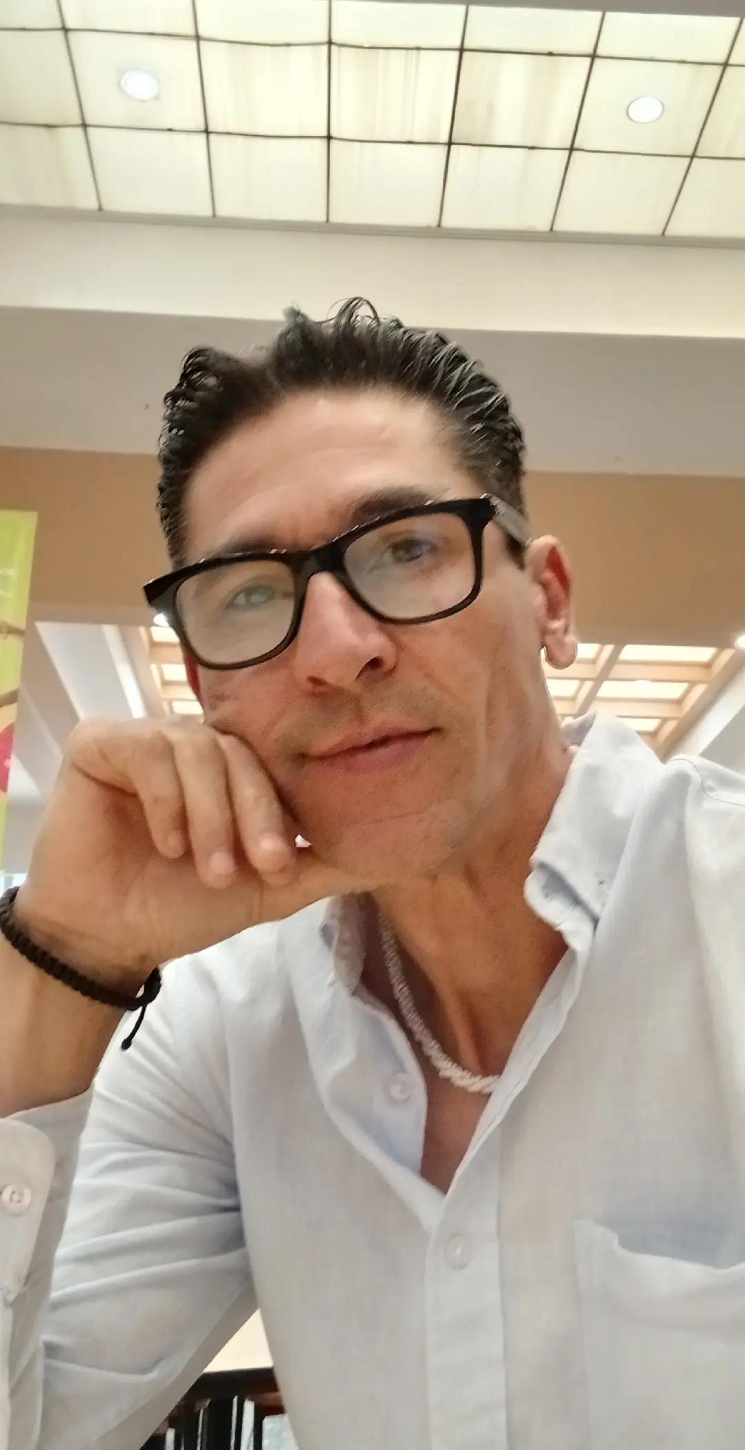 @Carlos Alberto  de anda