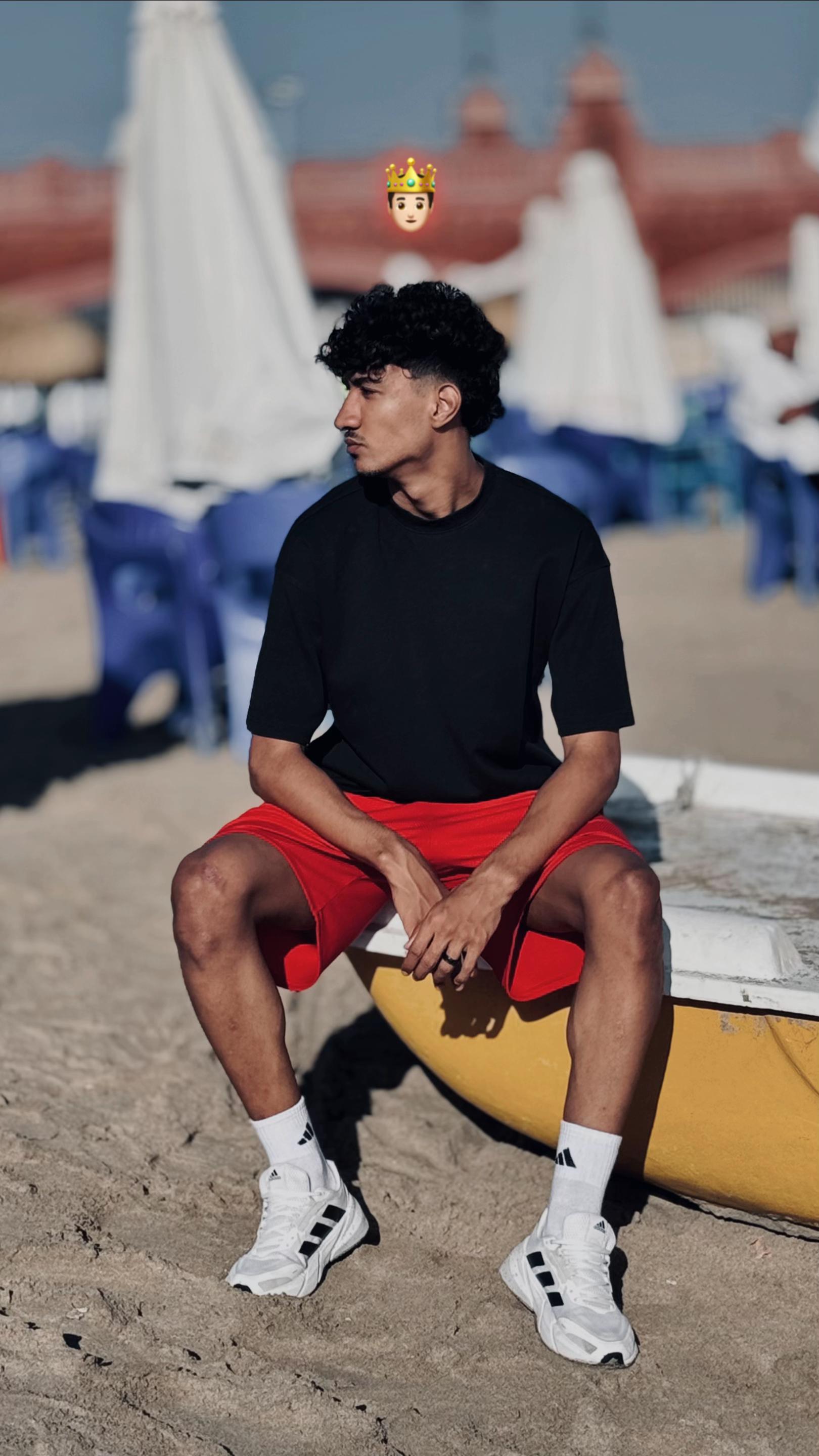 @مـارٍۈ🐺🥊