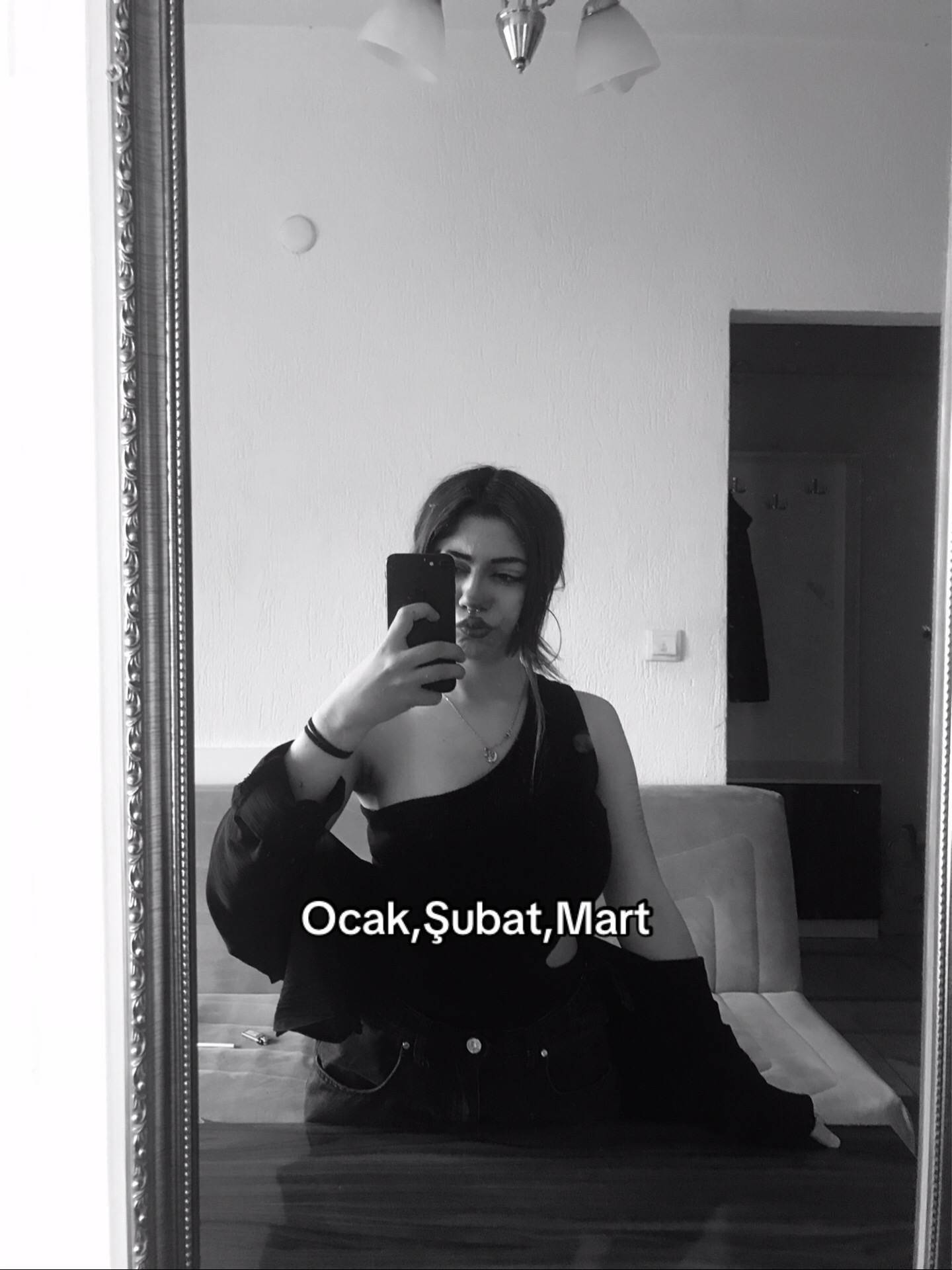 @ela_hazal04