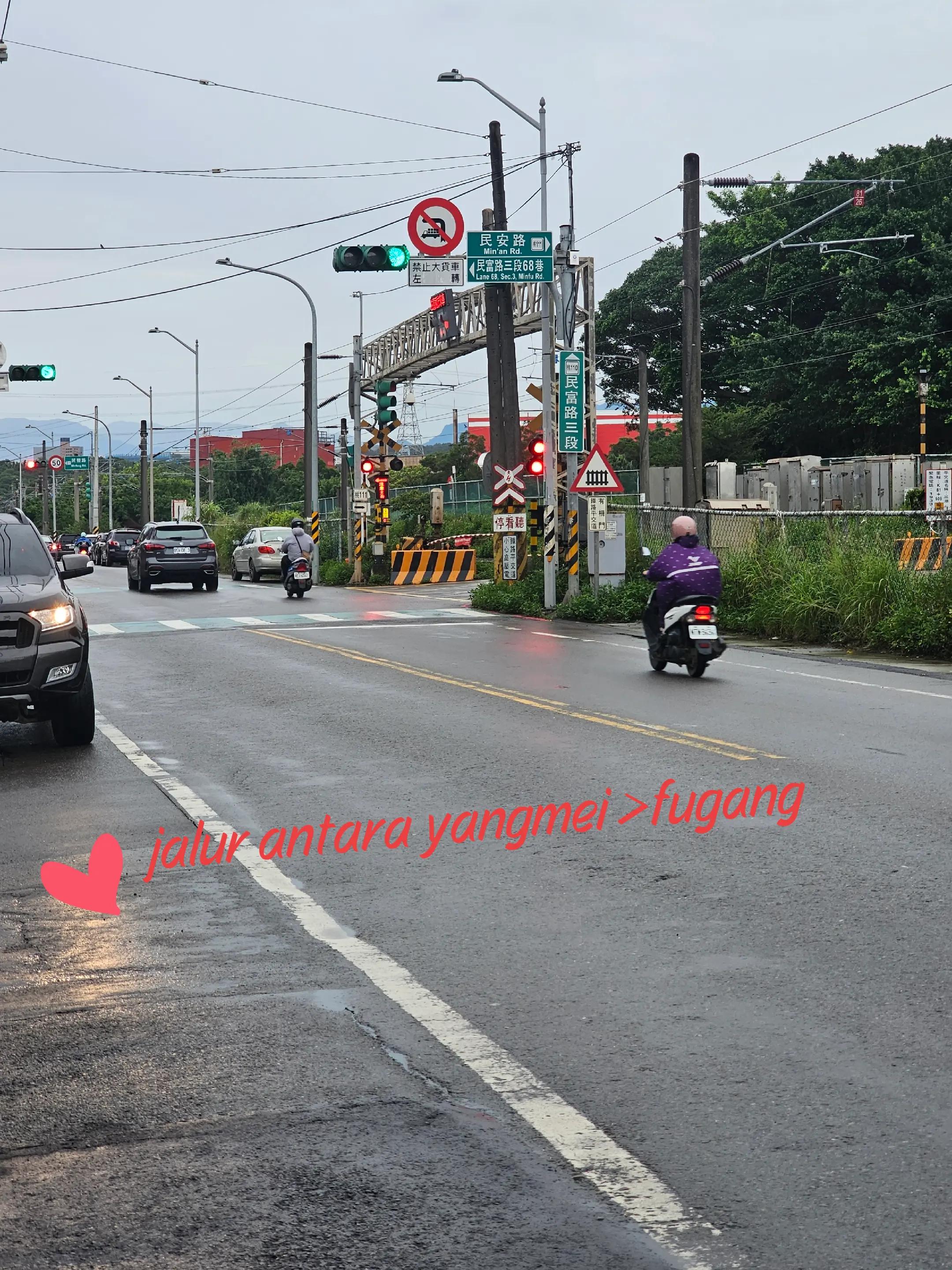 @่ๆ๐น๐ผ๐ฎ๐ฉ