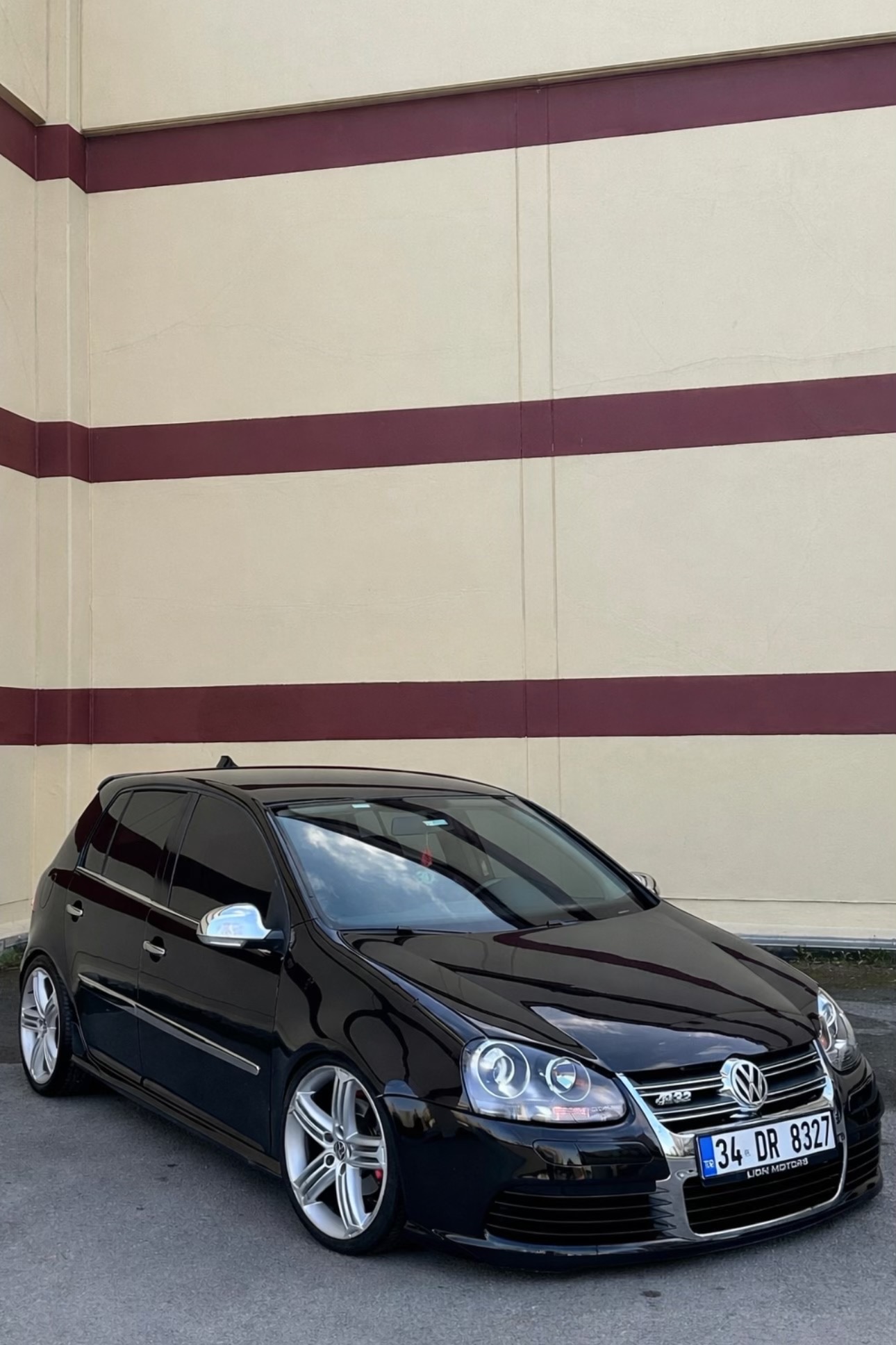 @BUZMOTORS