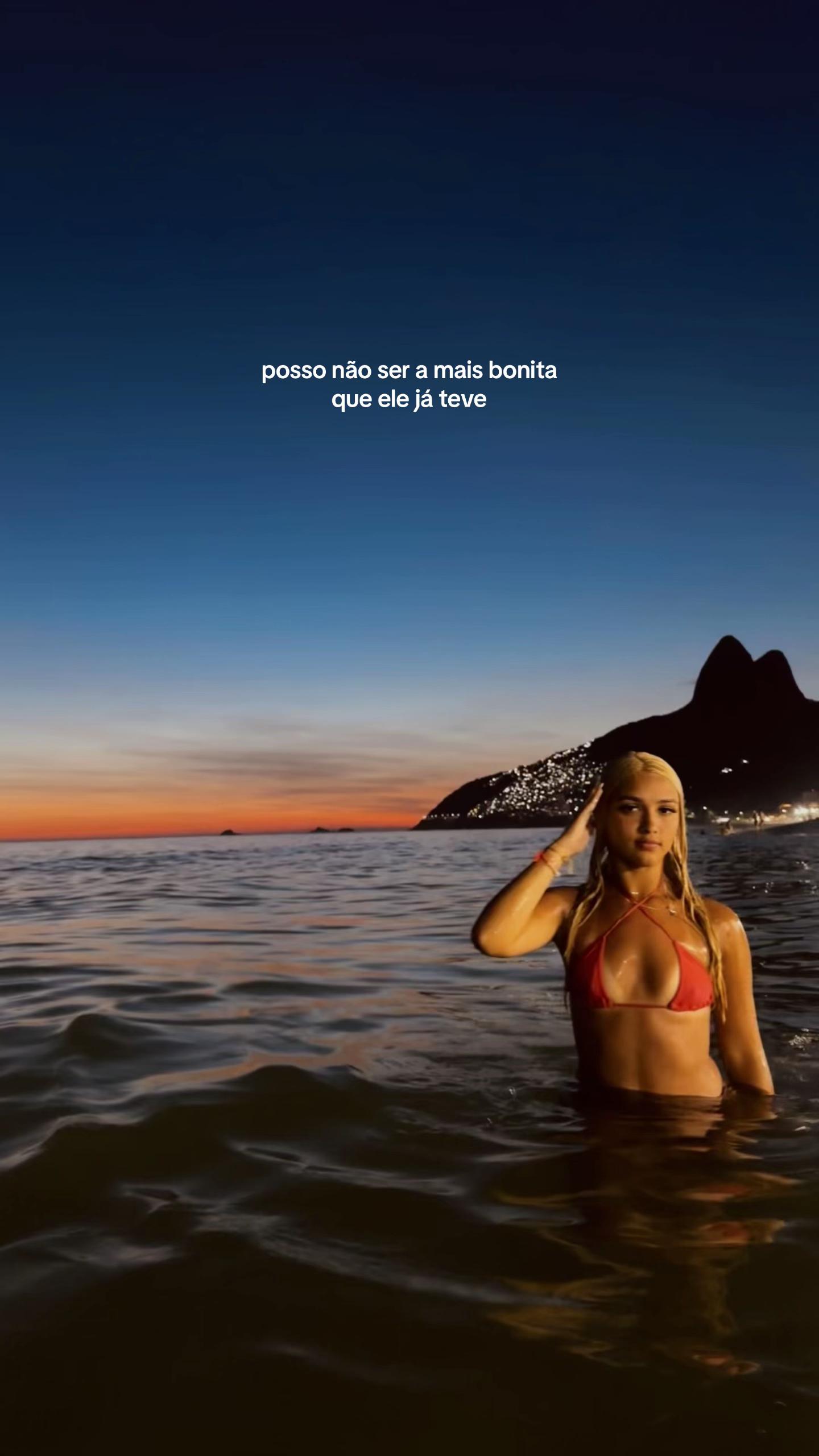 @𝓝𝓲𝓬𝓸𝓵𝓵𝓮 𝓶𝓪𝓻𝓽𝓲𝓷𝓼