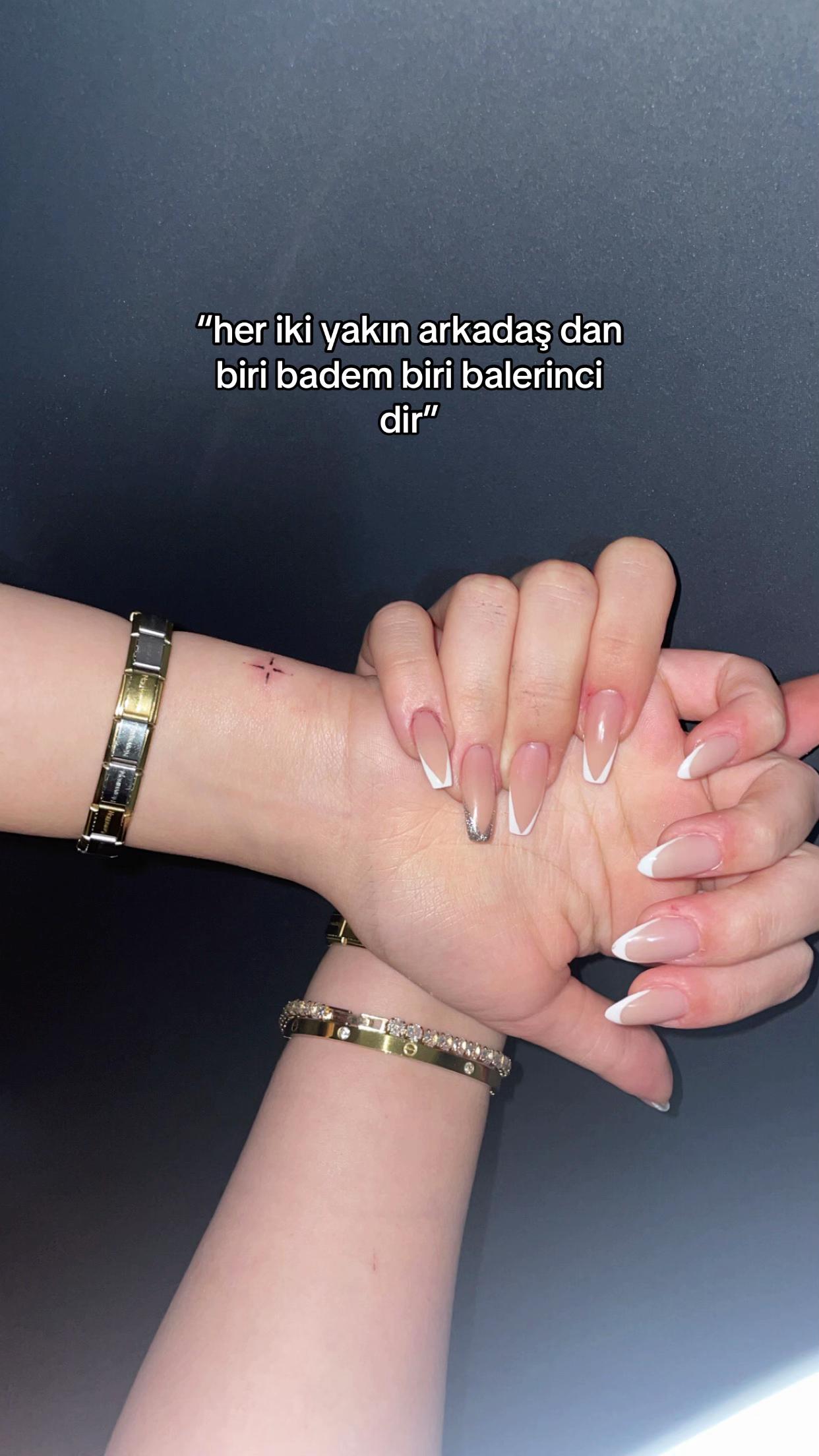 @adaaa