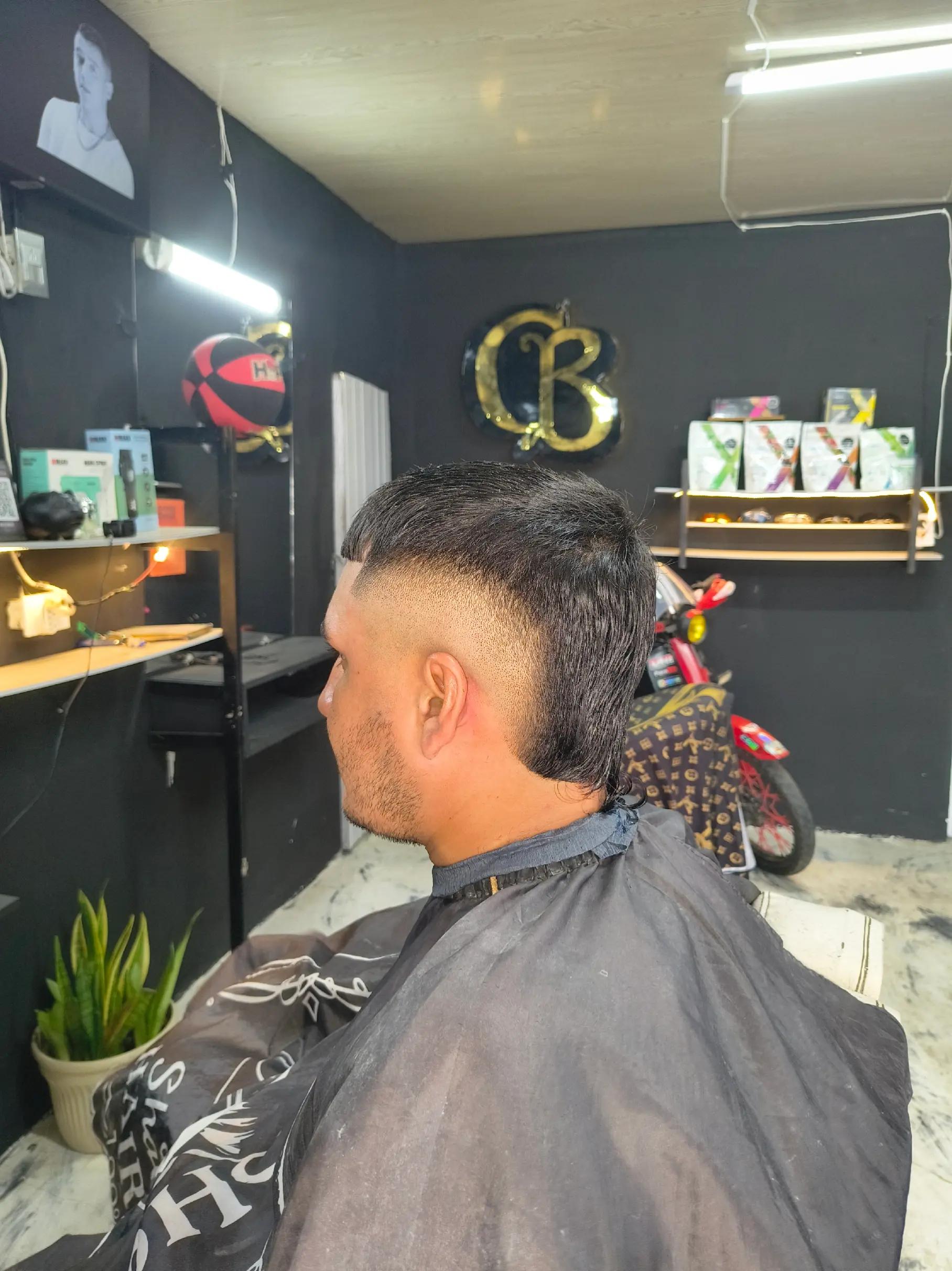 @Caandrews_Barber