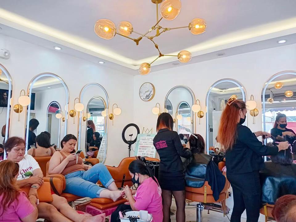 @Liz Nicart Hair & Nail Lounge