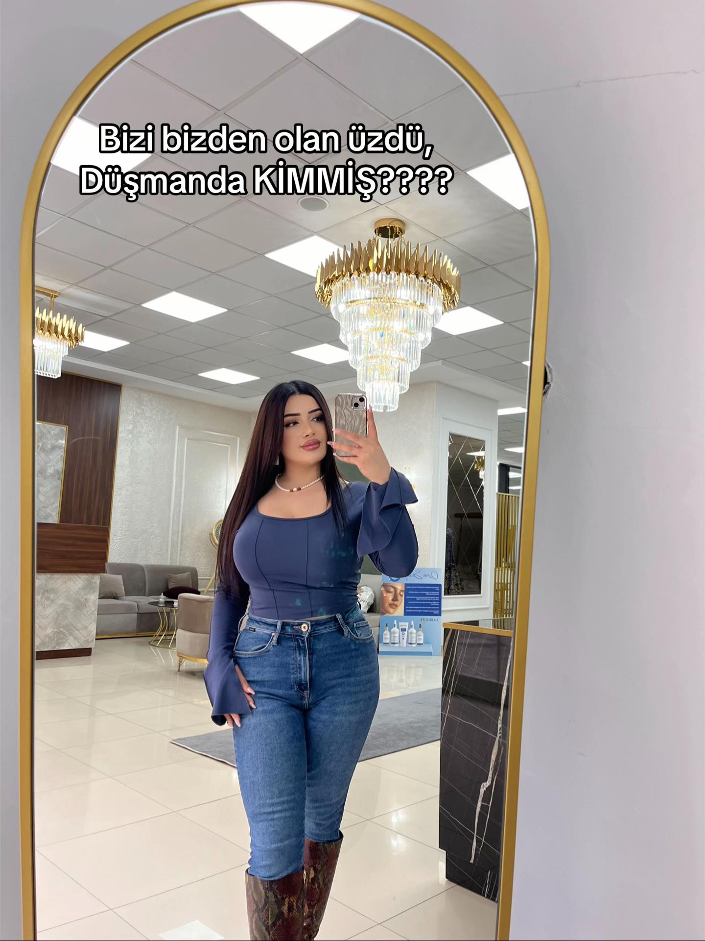 @Ayss