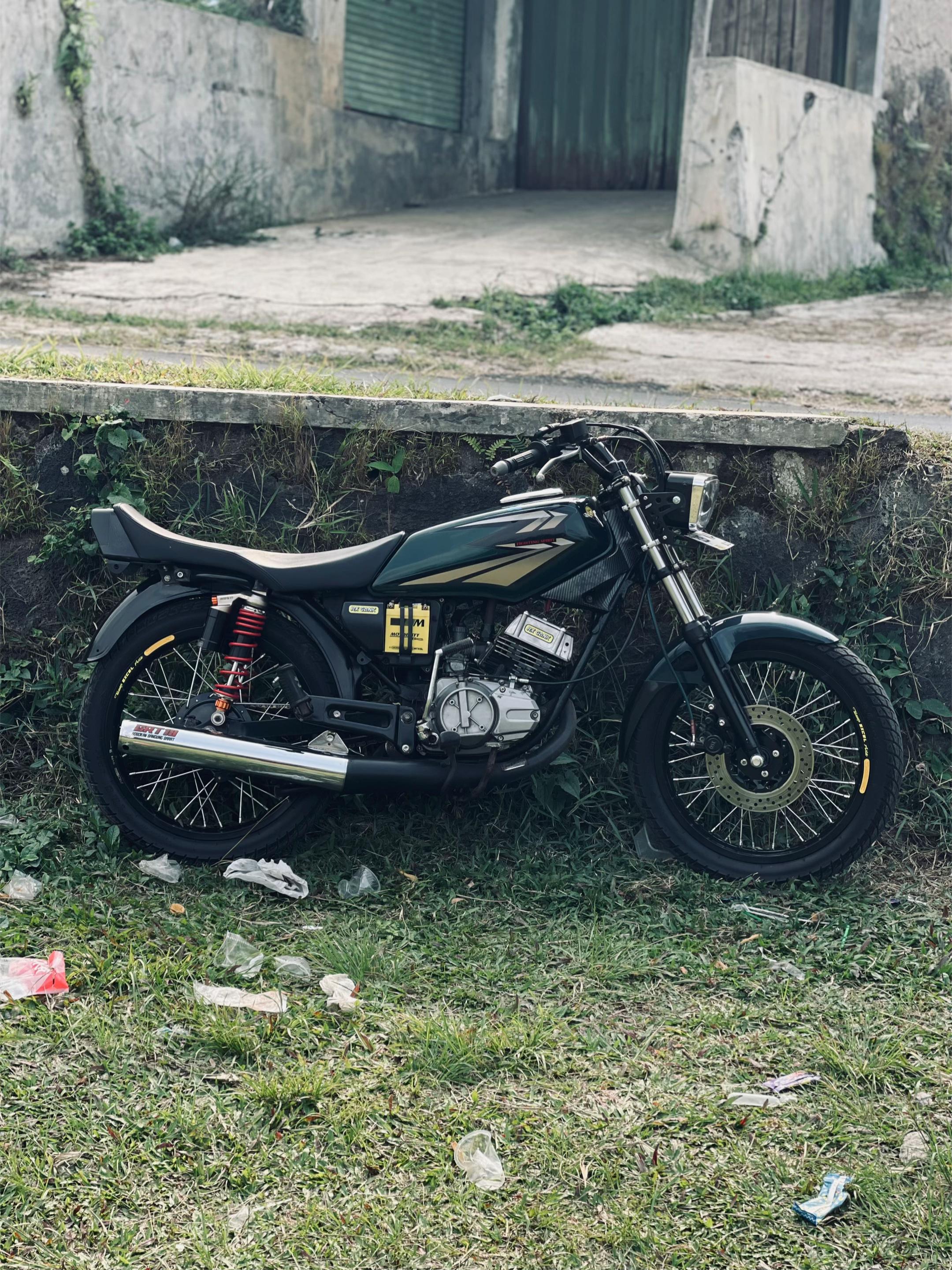 @𝙠𝙞𝙣𝙜𝙂𝙪𝙣𝙩𝙪𝙧⚡️