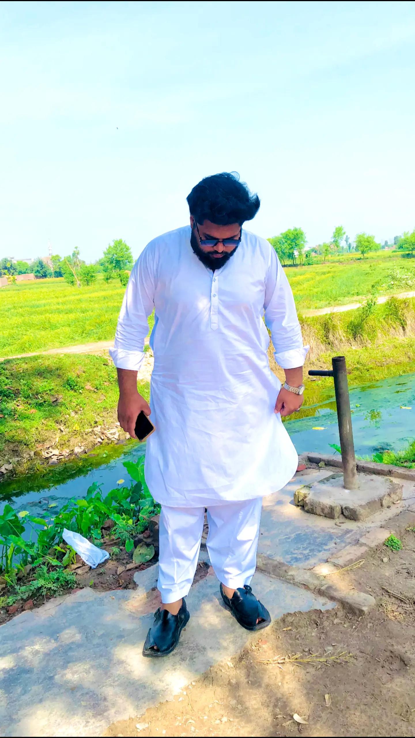 @𝐌𝐑 𝐌𝐞𝐇𝐀𝐑💰