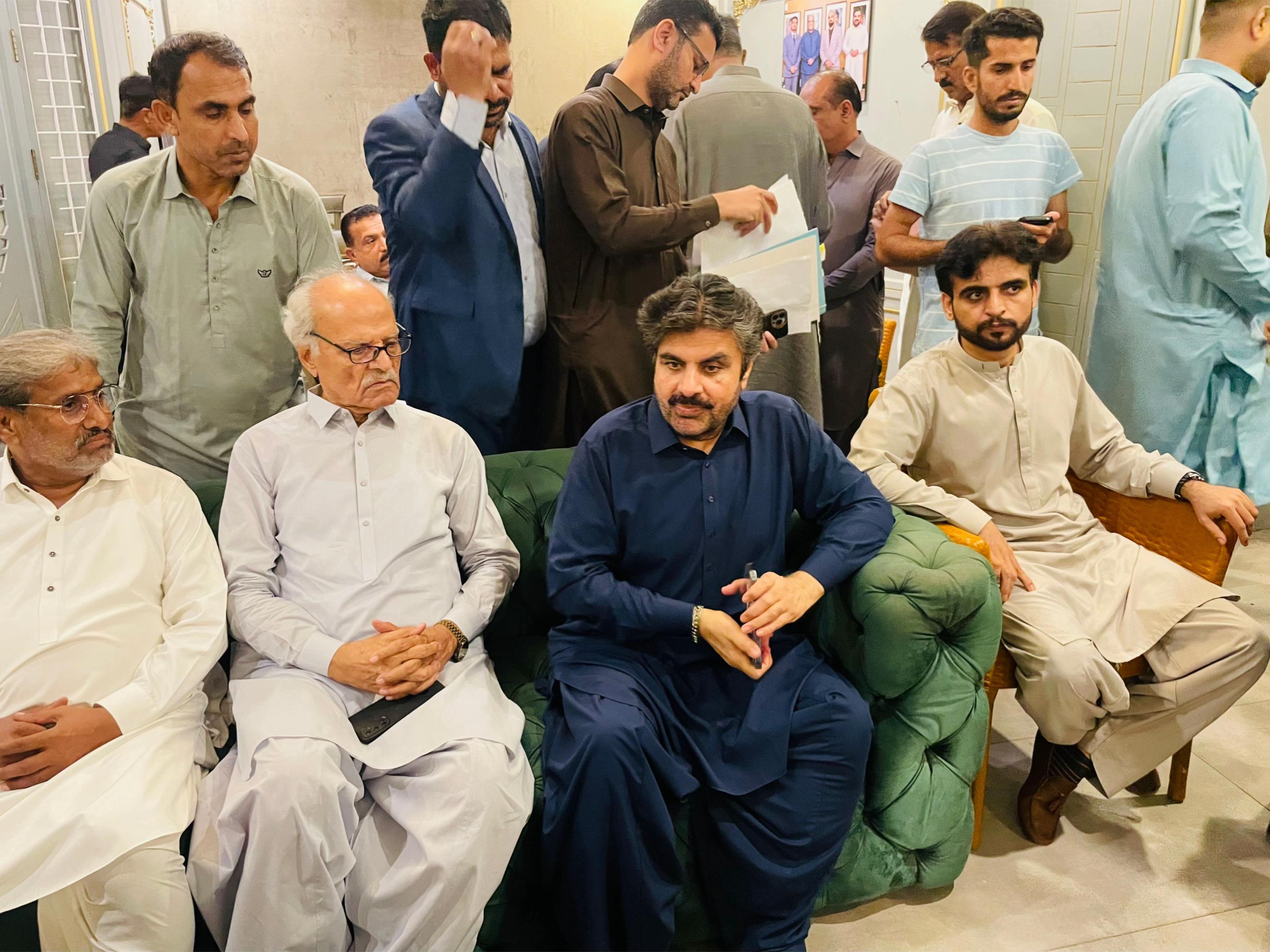 @Mansoor Shahani