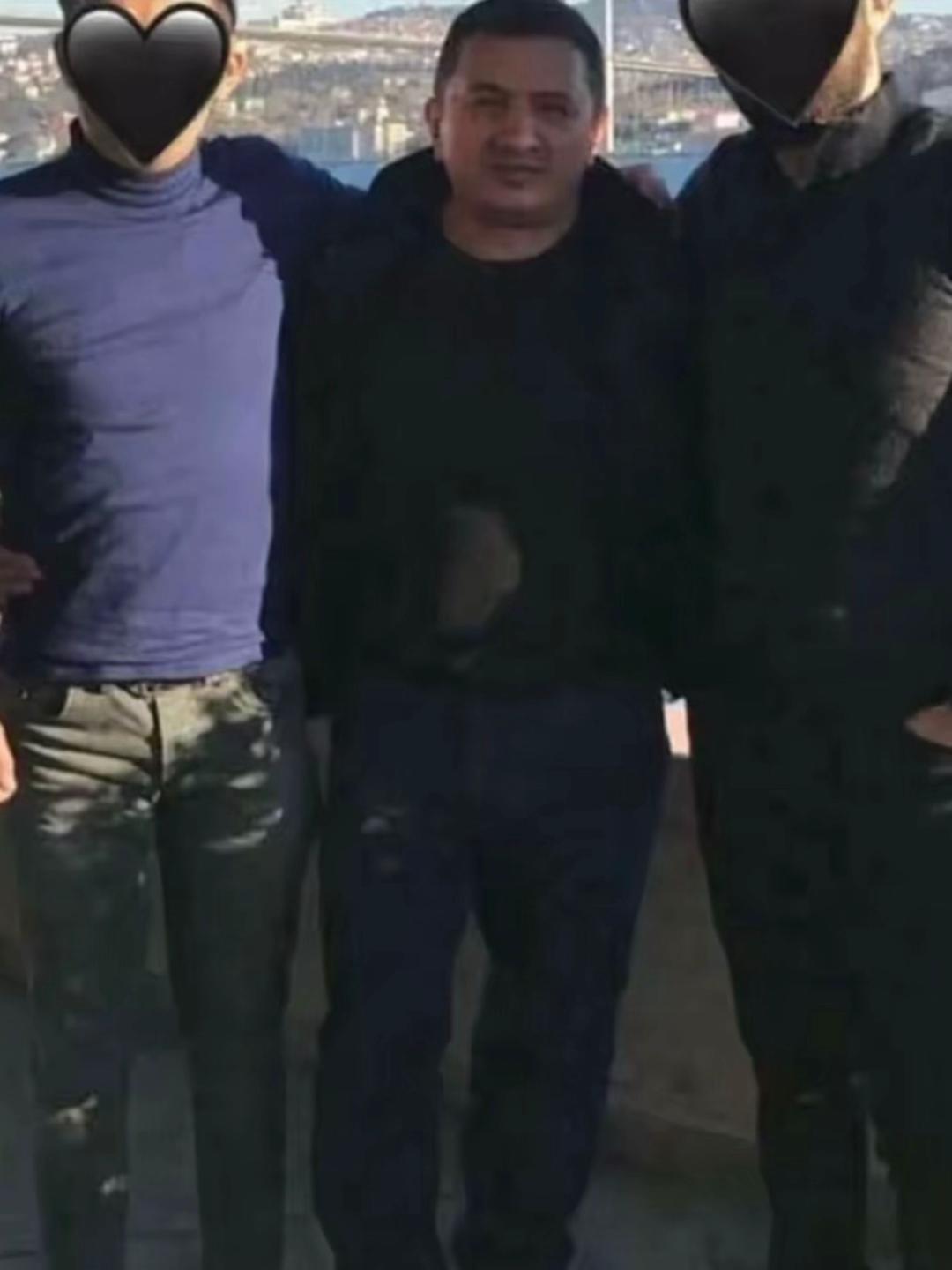 @🐺