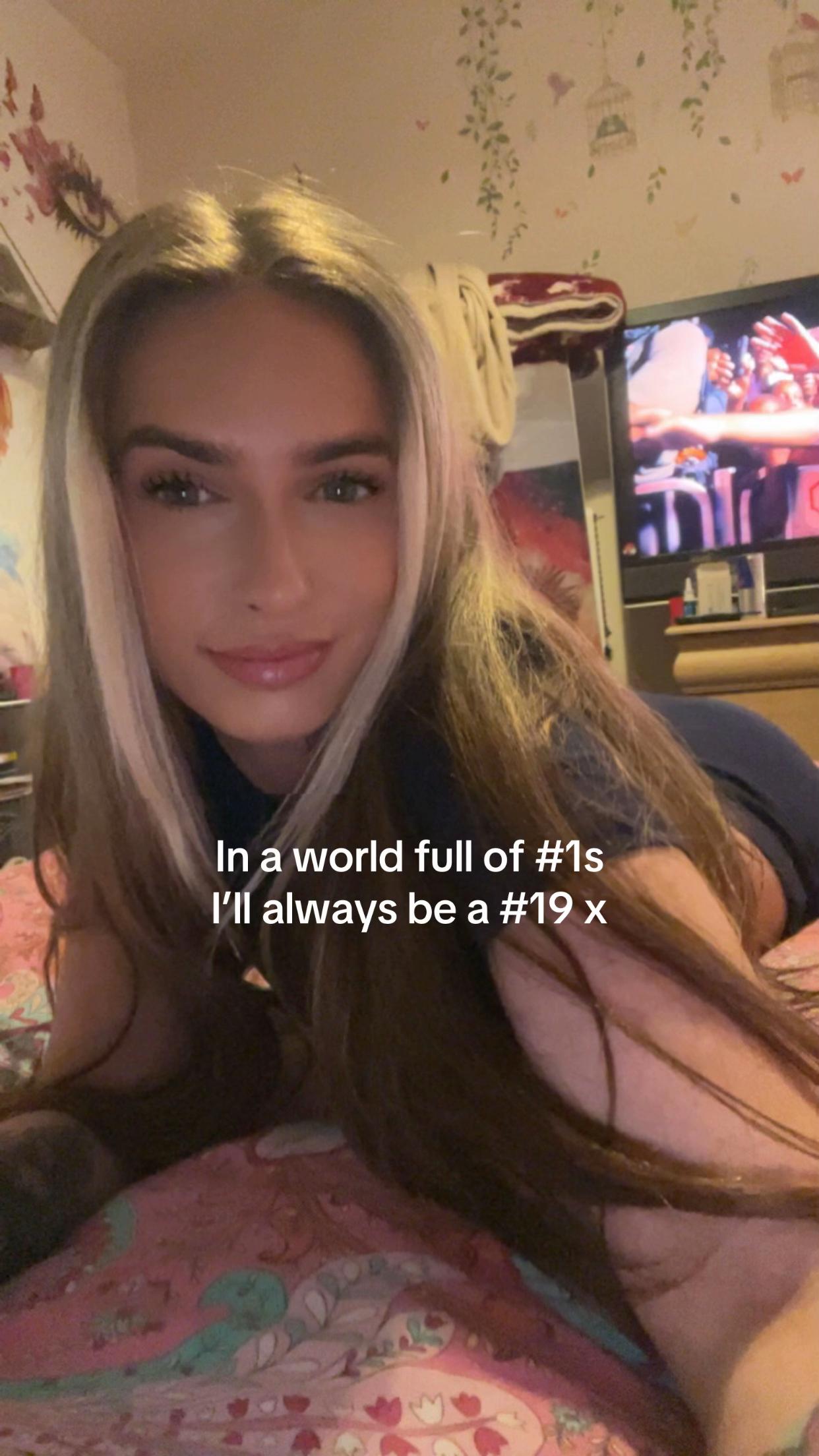 @🫪𝓔𝓵𝓵𝓲𝓮☁️🥊💨