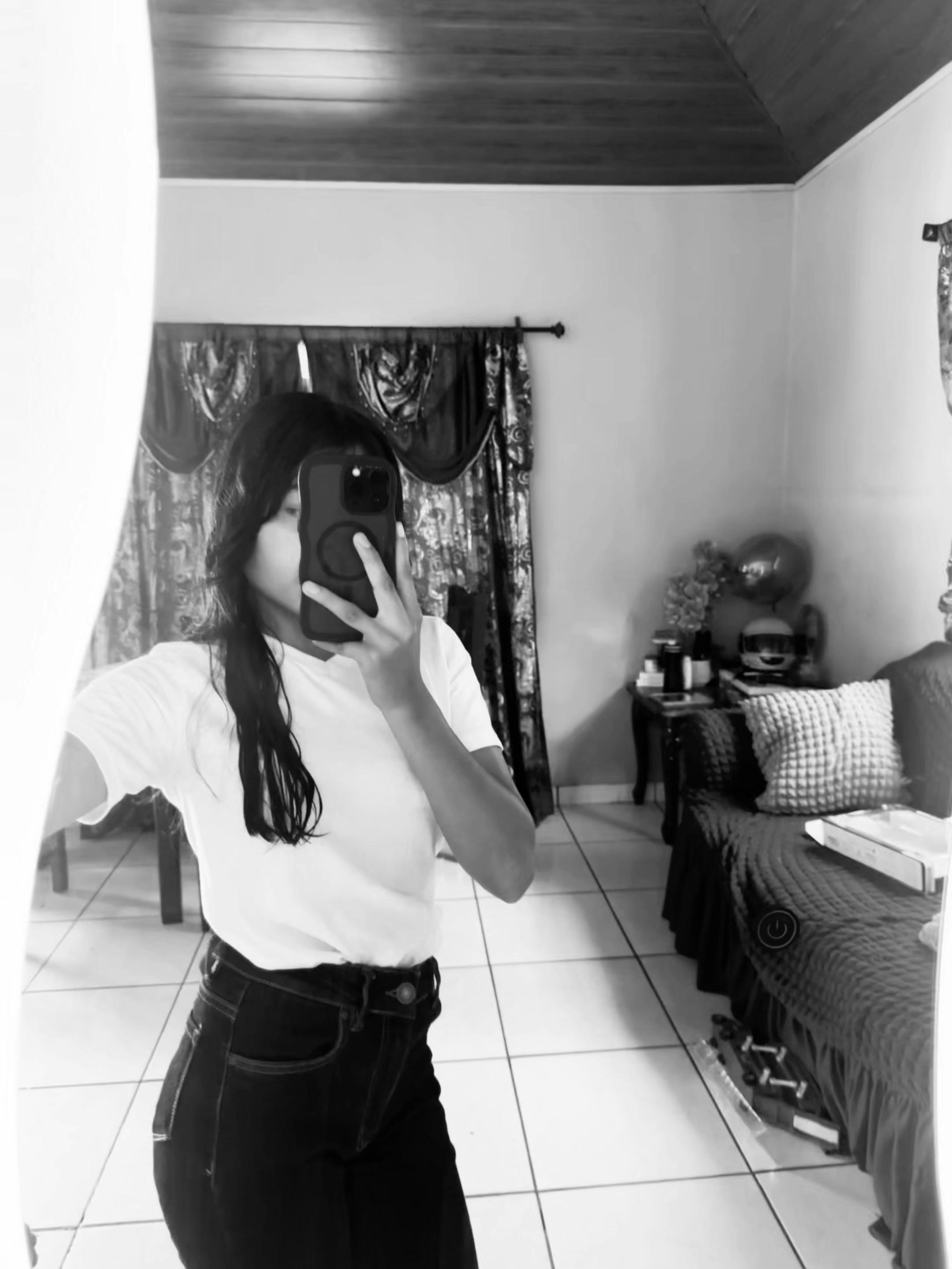 @Yorleny_123