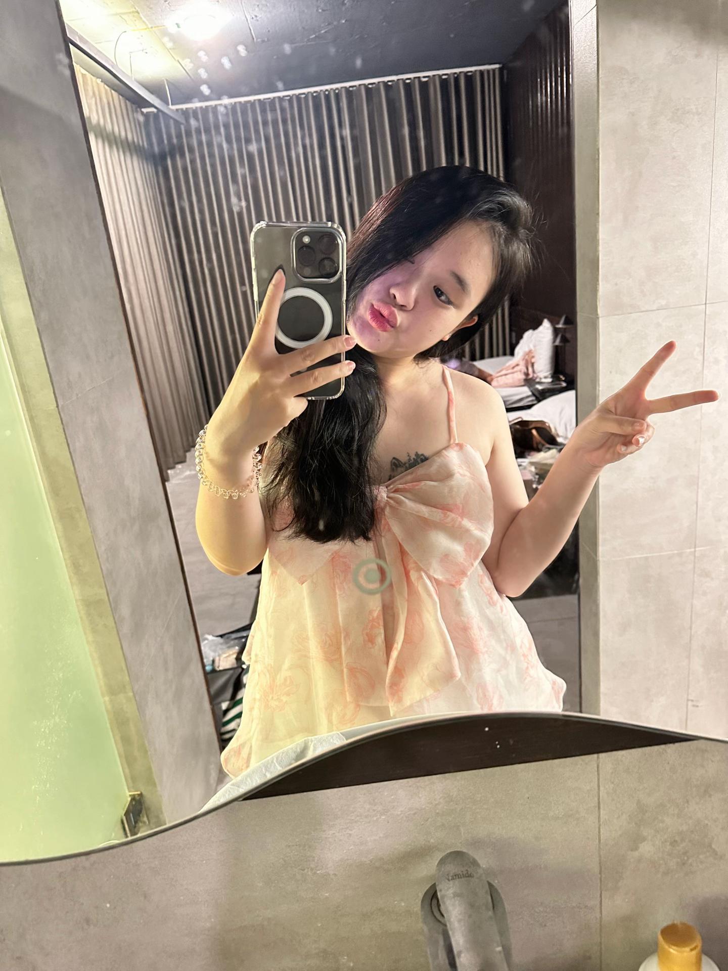 @Tôn Nhật Linh