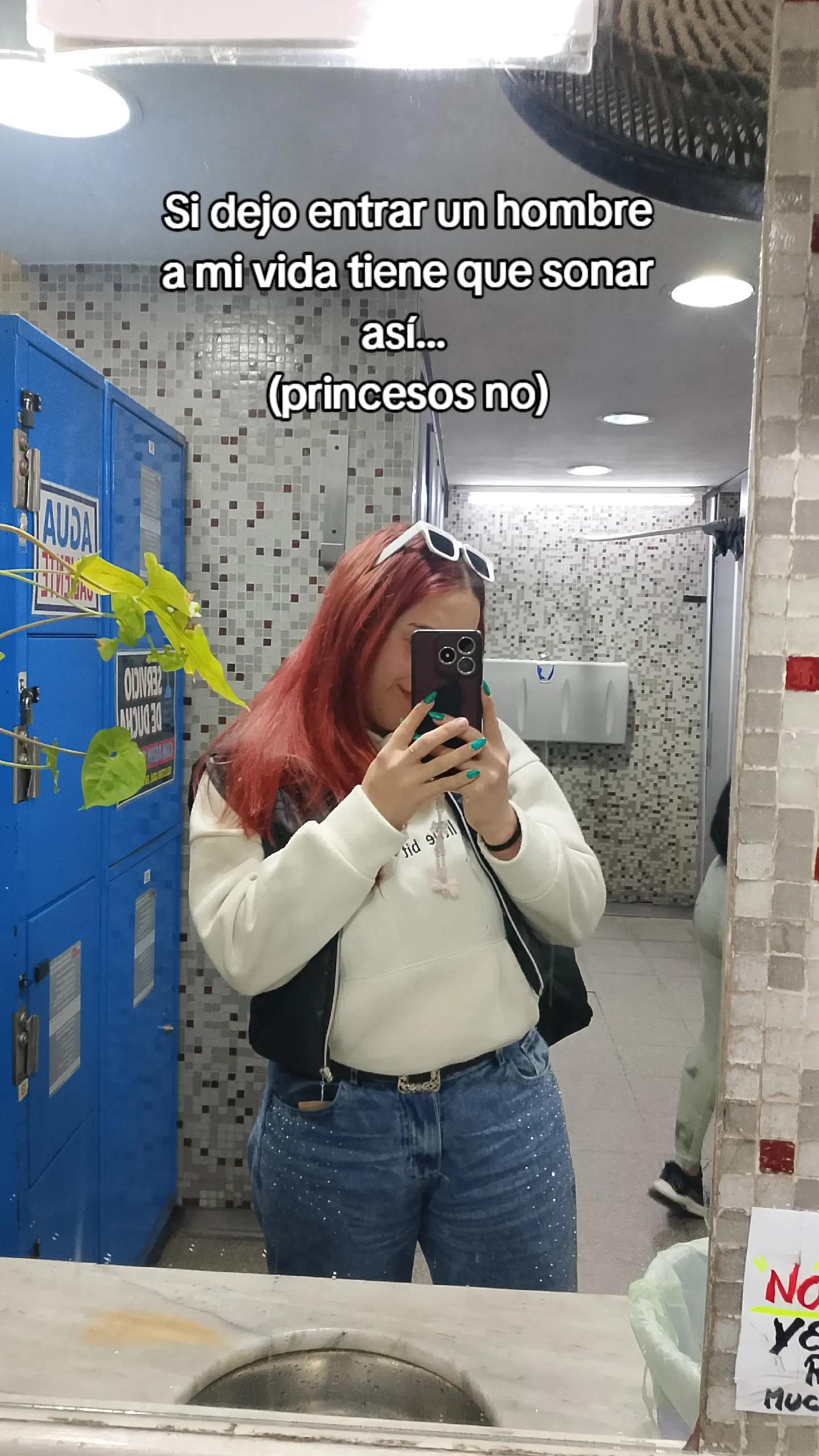 @Leoo González