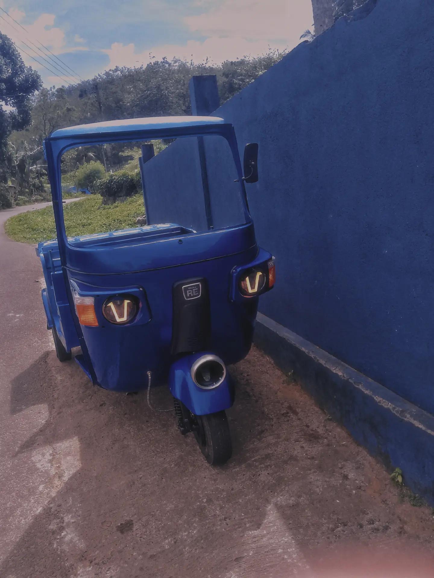 @silent hero 🥺( blue💙cheery)