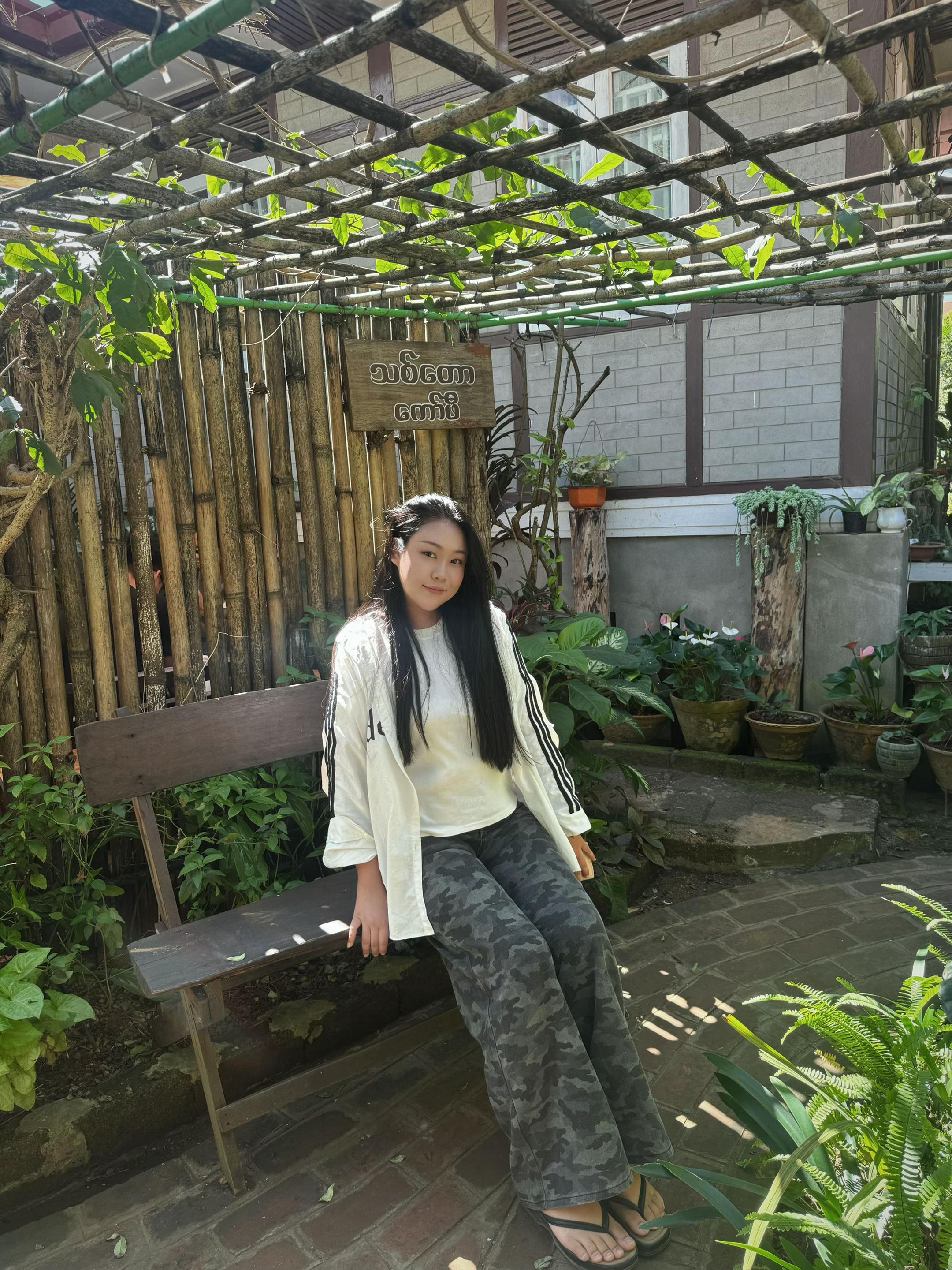 @Y.s